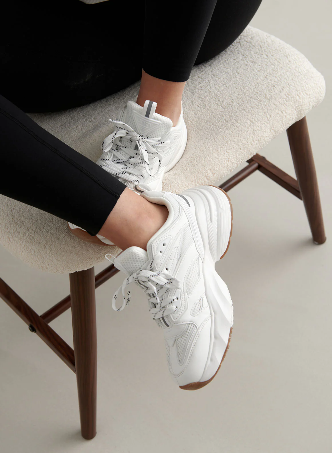 All White Athena 100 - Image 6