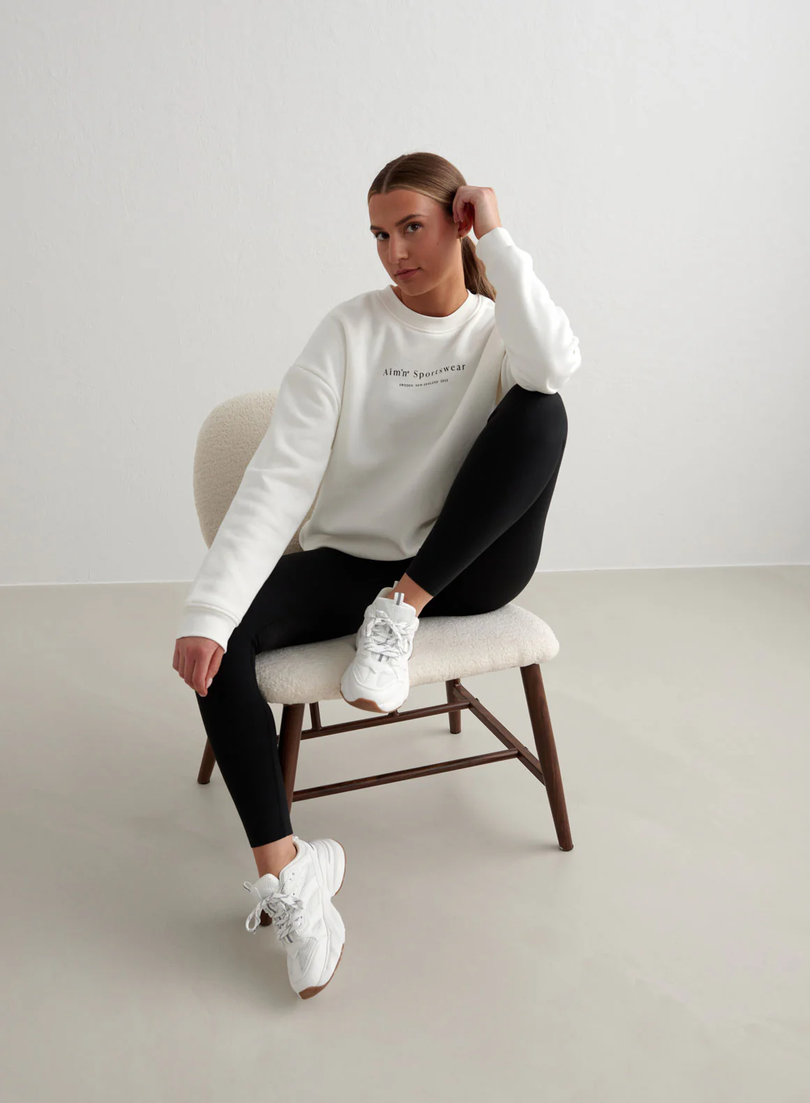 All White Athena 100 - Image 7