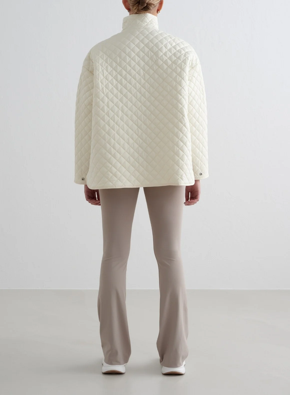 Almond White Oversized Quilted Jacket - Image 5