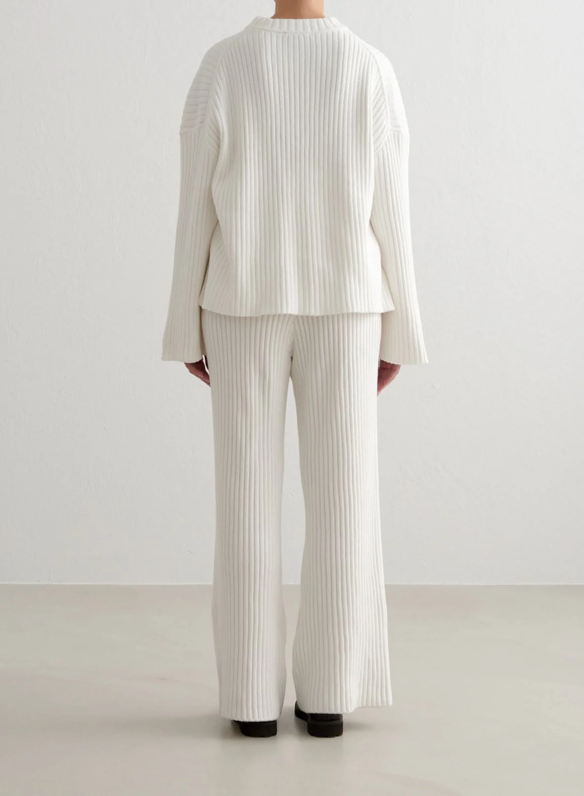 Almond White Rib Knit Pants - Image 4