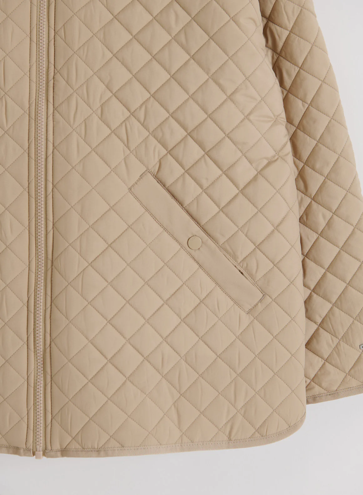 Beige Oversized Quilted Jacket - Image 7