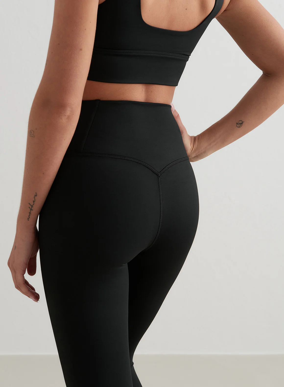 Black Core Tights - Image 12