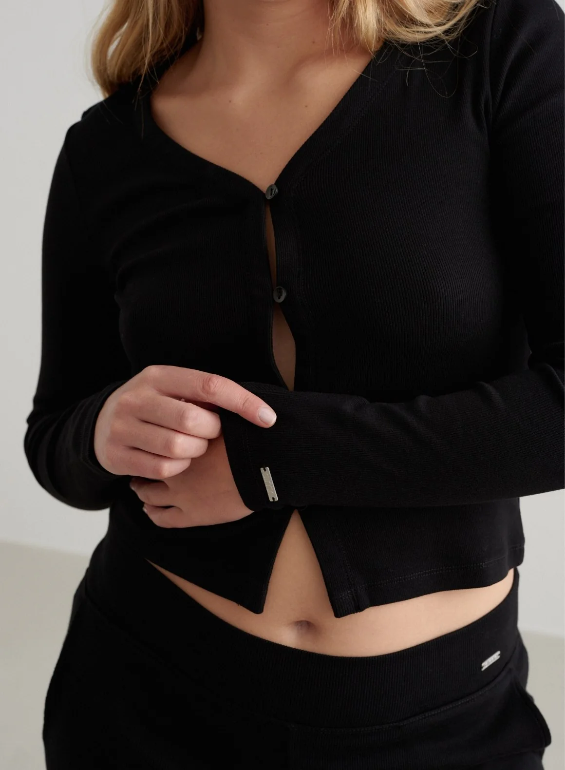 Black Ease Ribbed Cardigan - Image 3