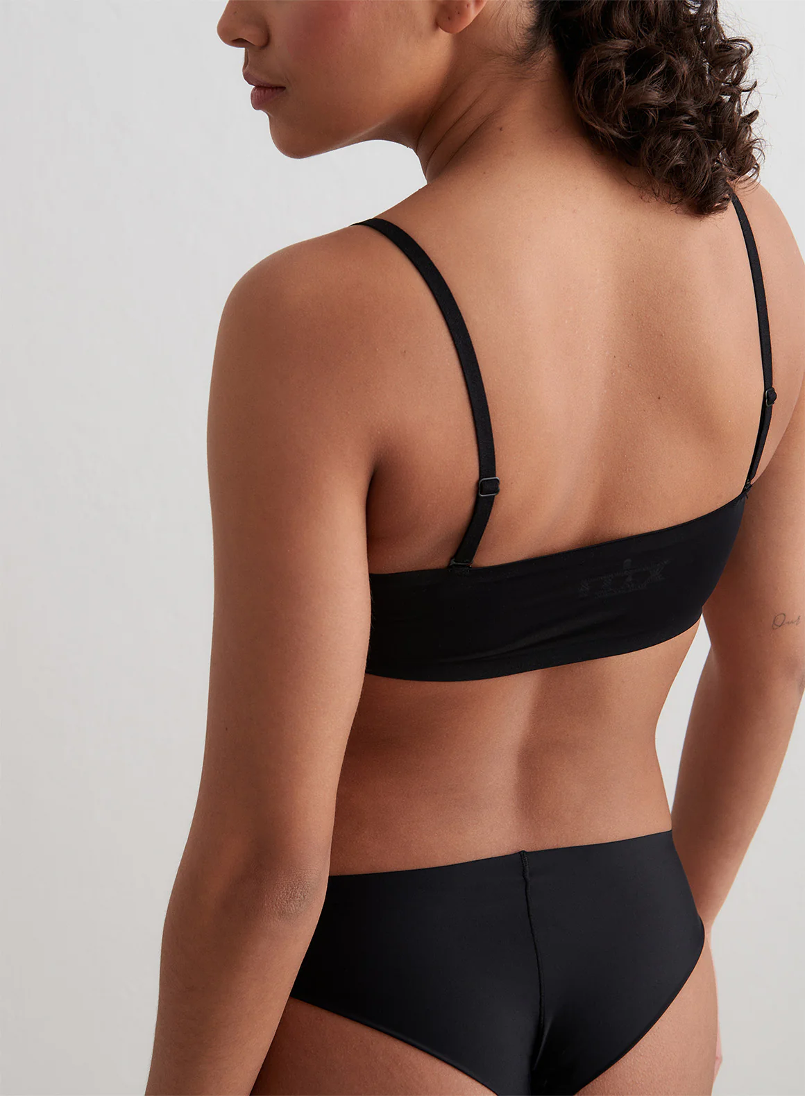 Black Invisible Top - Image 3