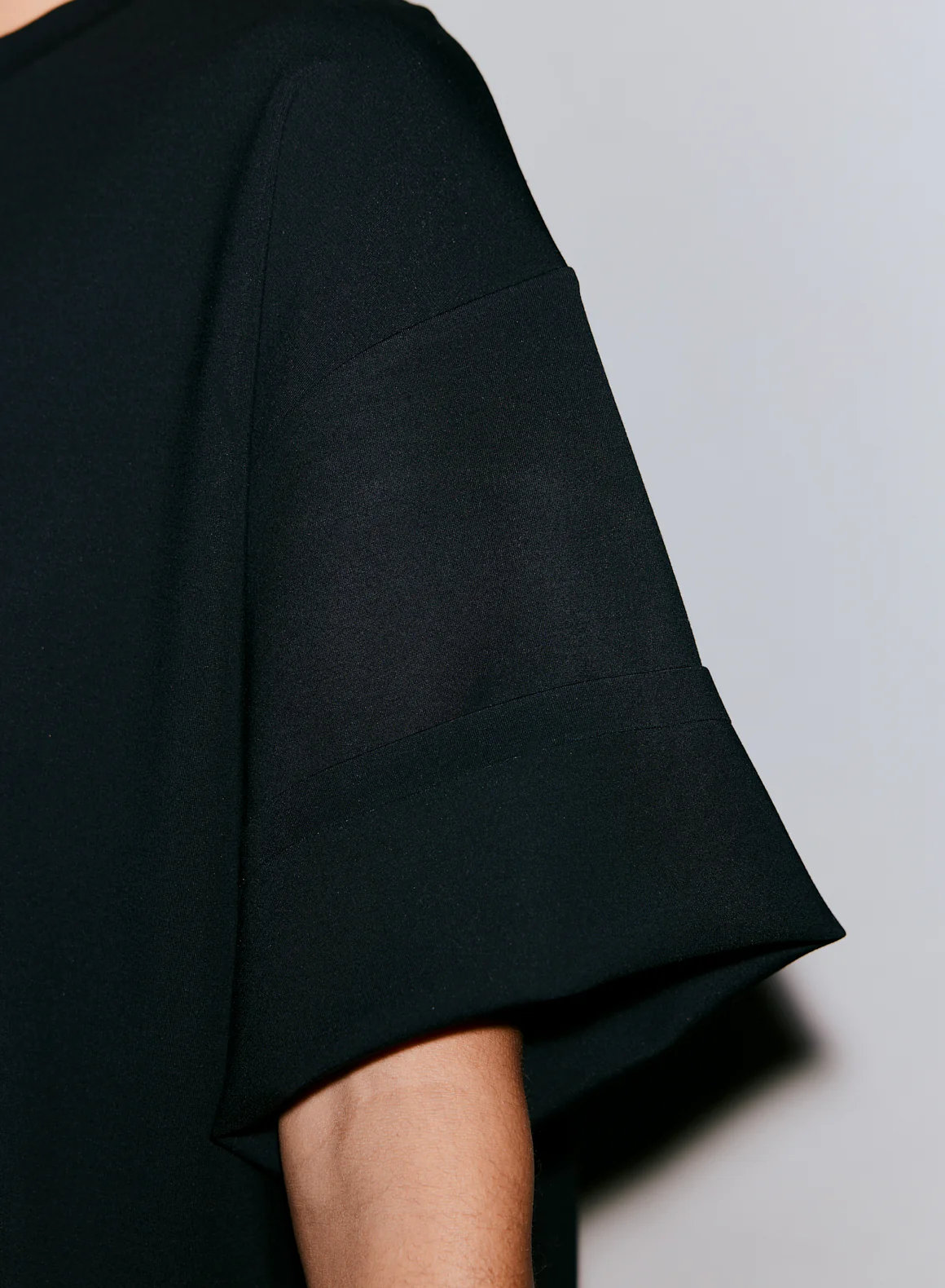 Black Luxe Boxy Short Sleeve - Image 3