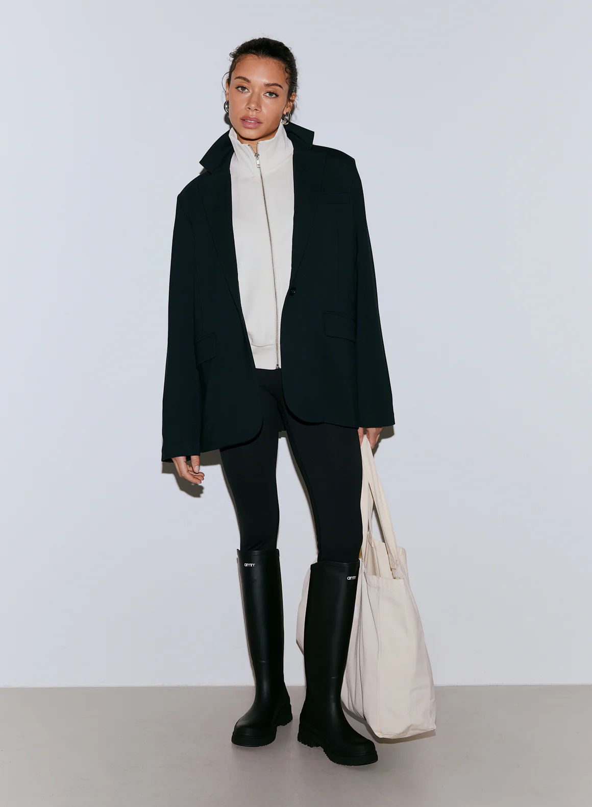 Black Luxe Relaxed Blazer - Image 2