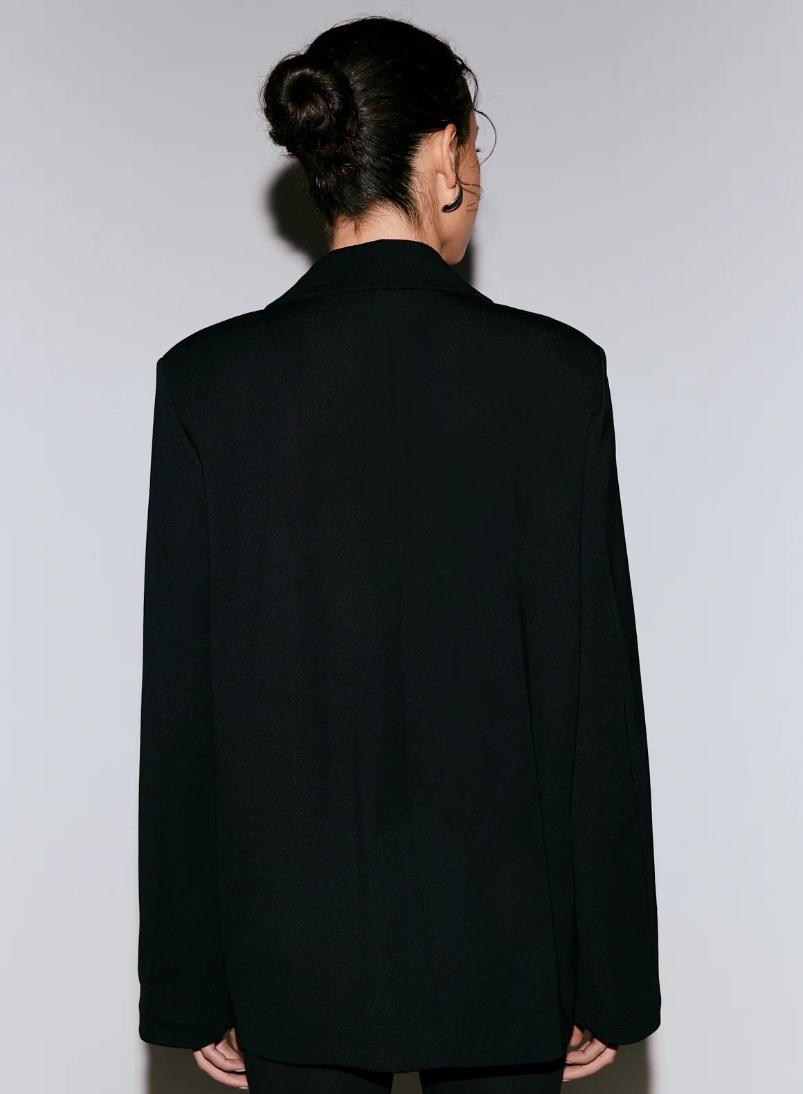 Black Luxe Relaxed Blazer - Image 5