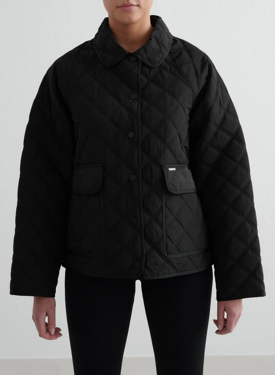 Black Quilted Femme Jacket - Image 3