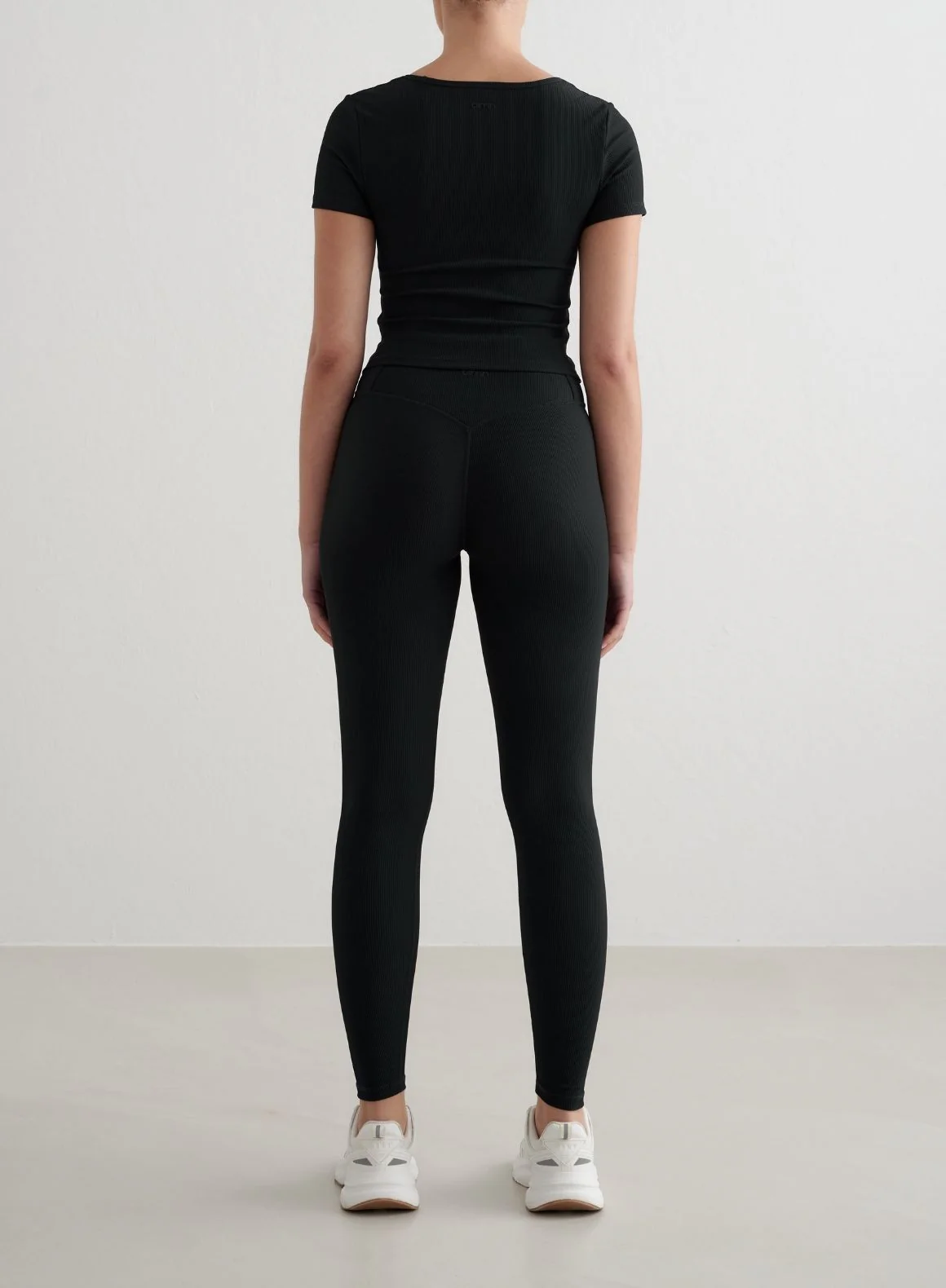 Black Ribbed Performance Short Sleeve - Image 4
