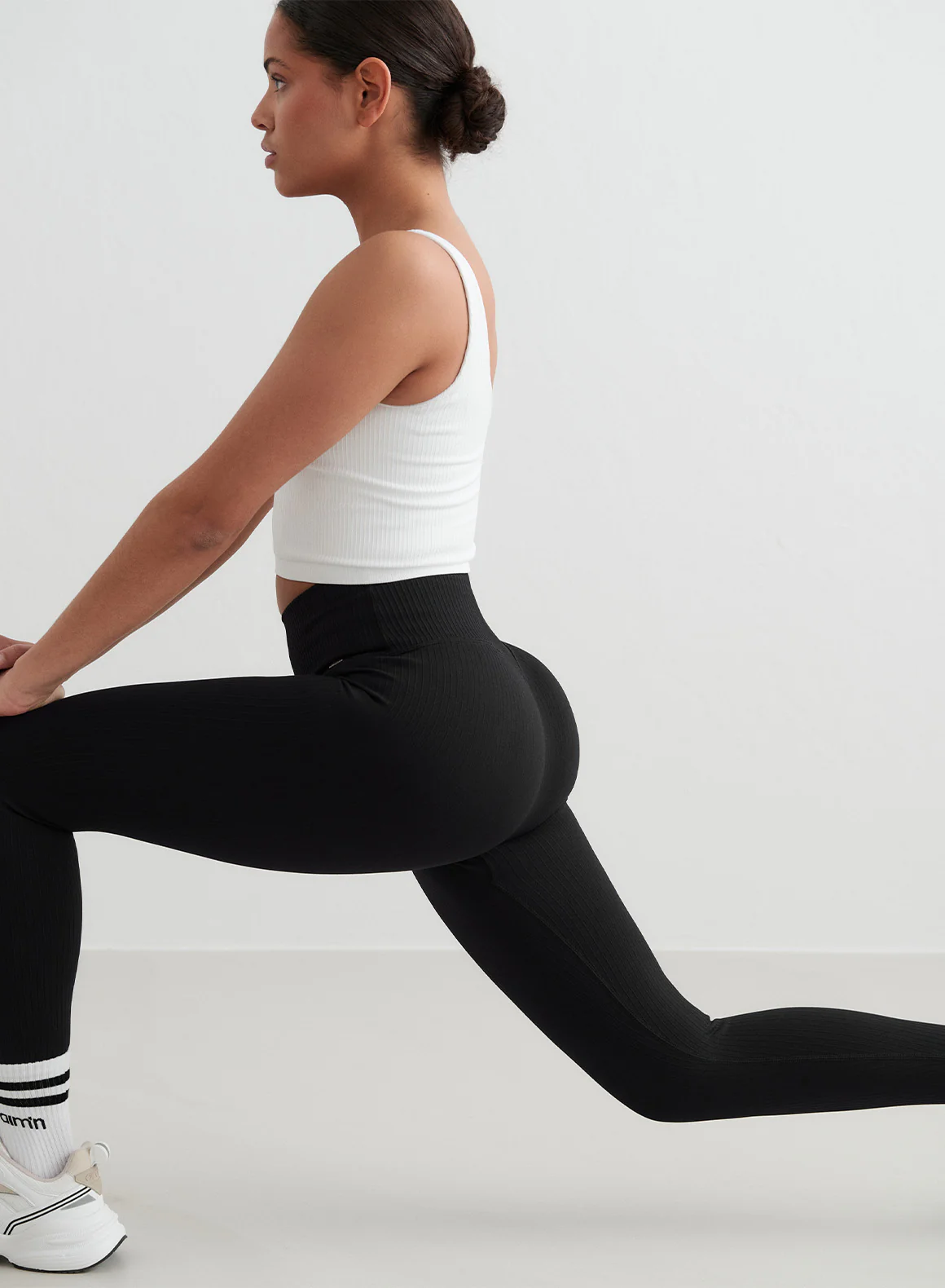 Black Ribbed Seamless Tights - Image 270