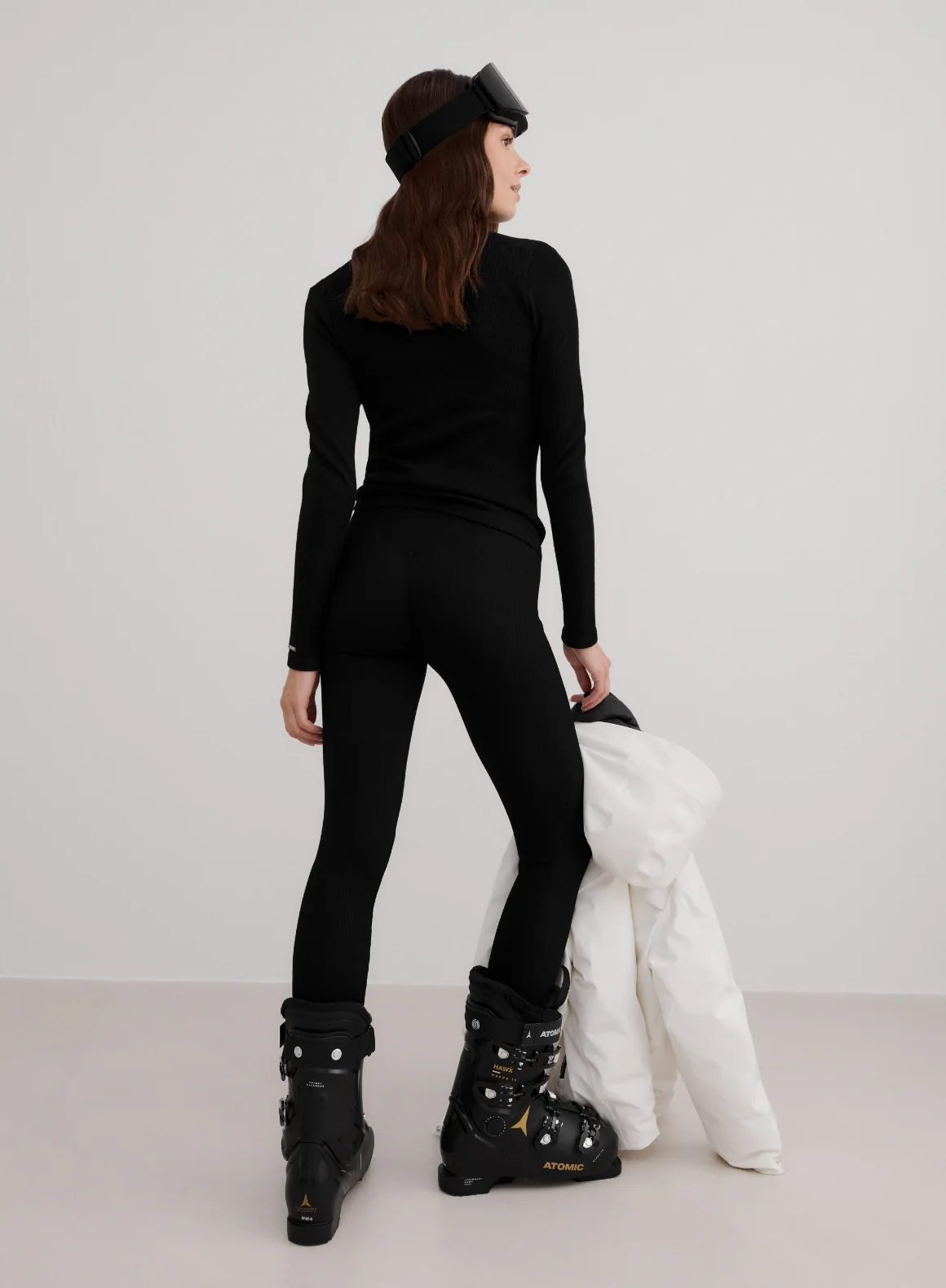 Black Ribbed Wool Set - Image 4