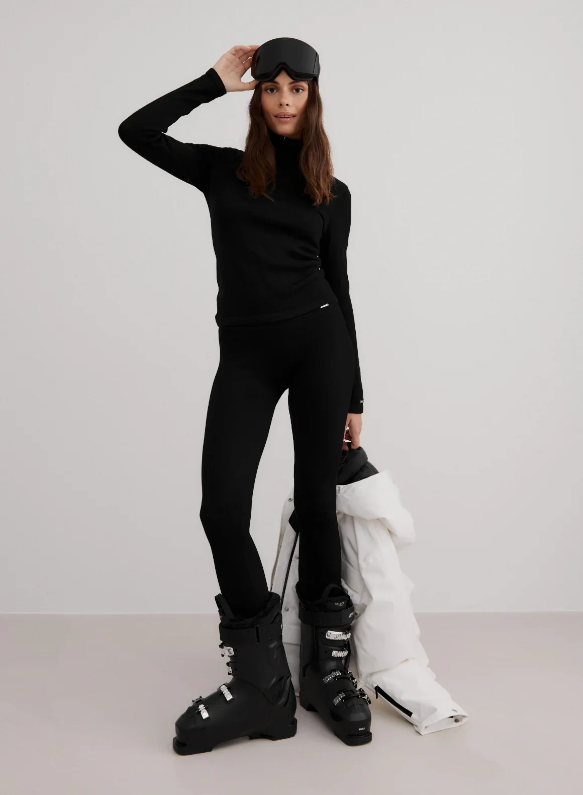 Black Ribbed Wool Set With Half Zip Top