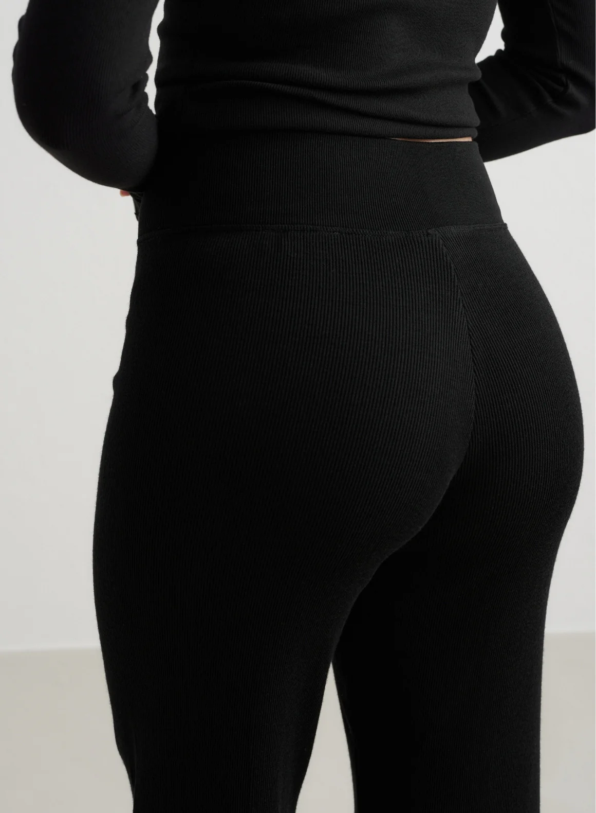 Black Ribbed Wool Wide Pants - Image 7