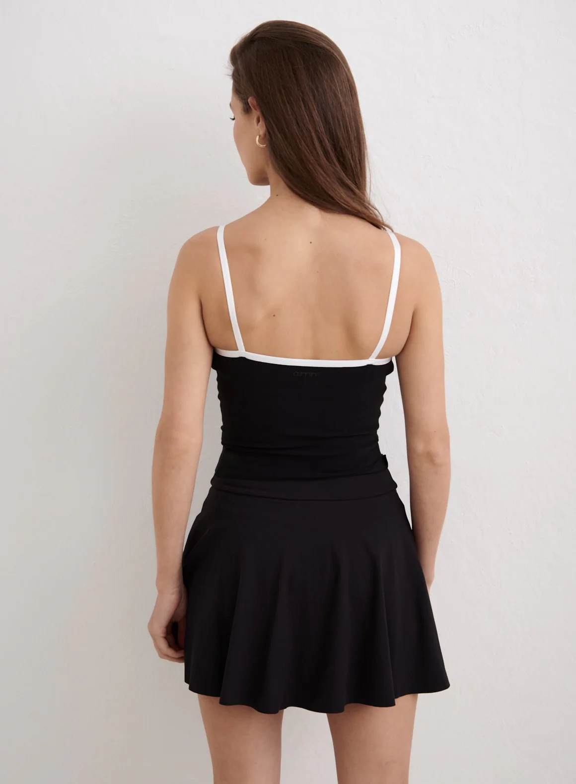 Black Sense Contour Singlet - Image 3