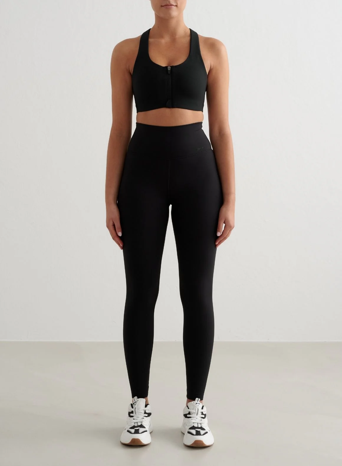 Black Sense High Support Bra - Image 3