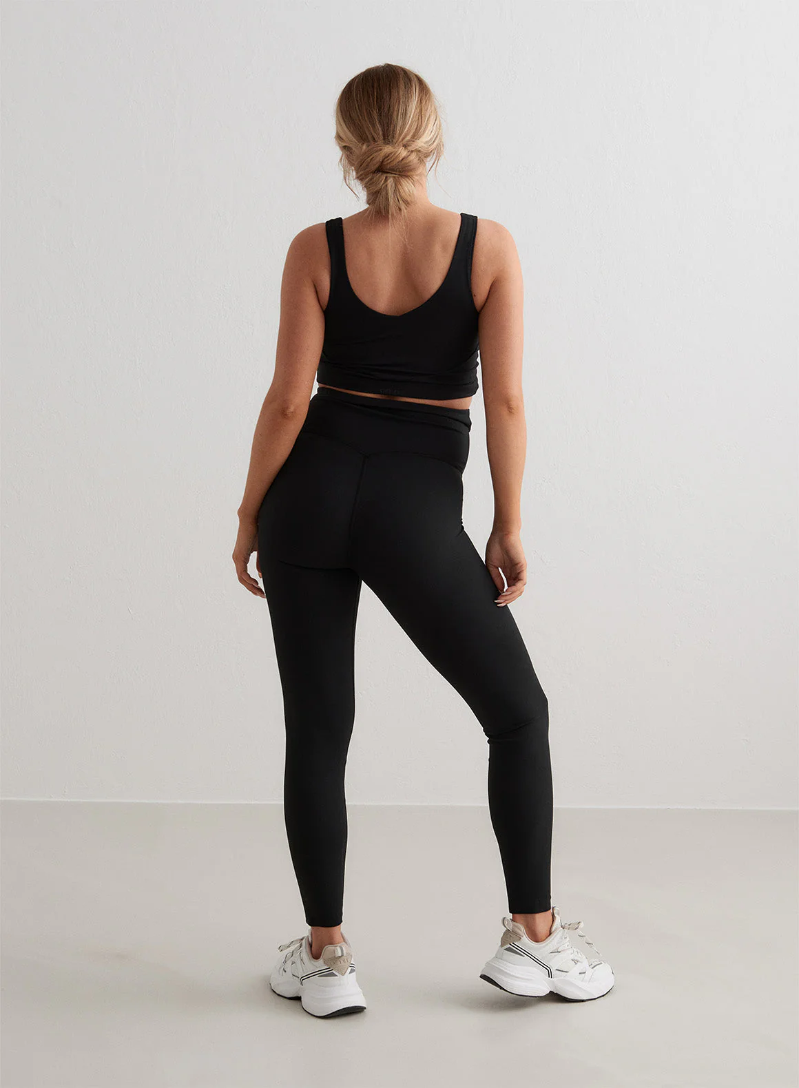 Black Sense Maternity Petite Tights - Image 5