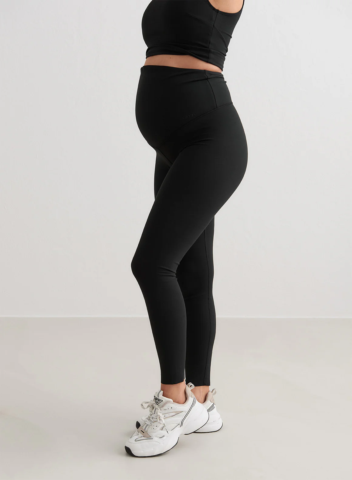 Black Sense Maternity Tights - Image 2