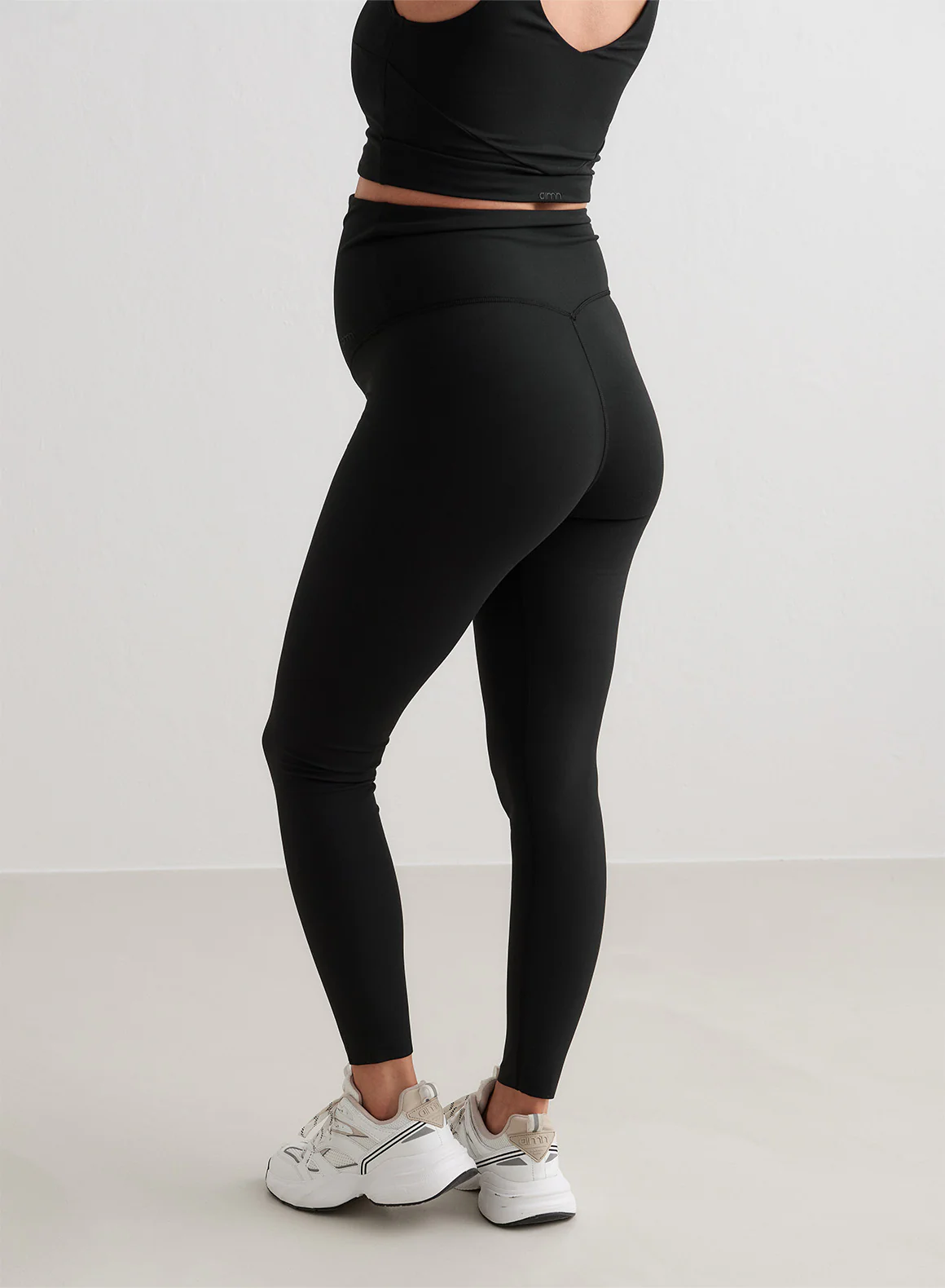 Black Sense Maternity Tights - Image 6