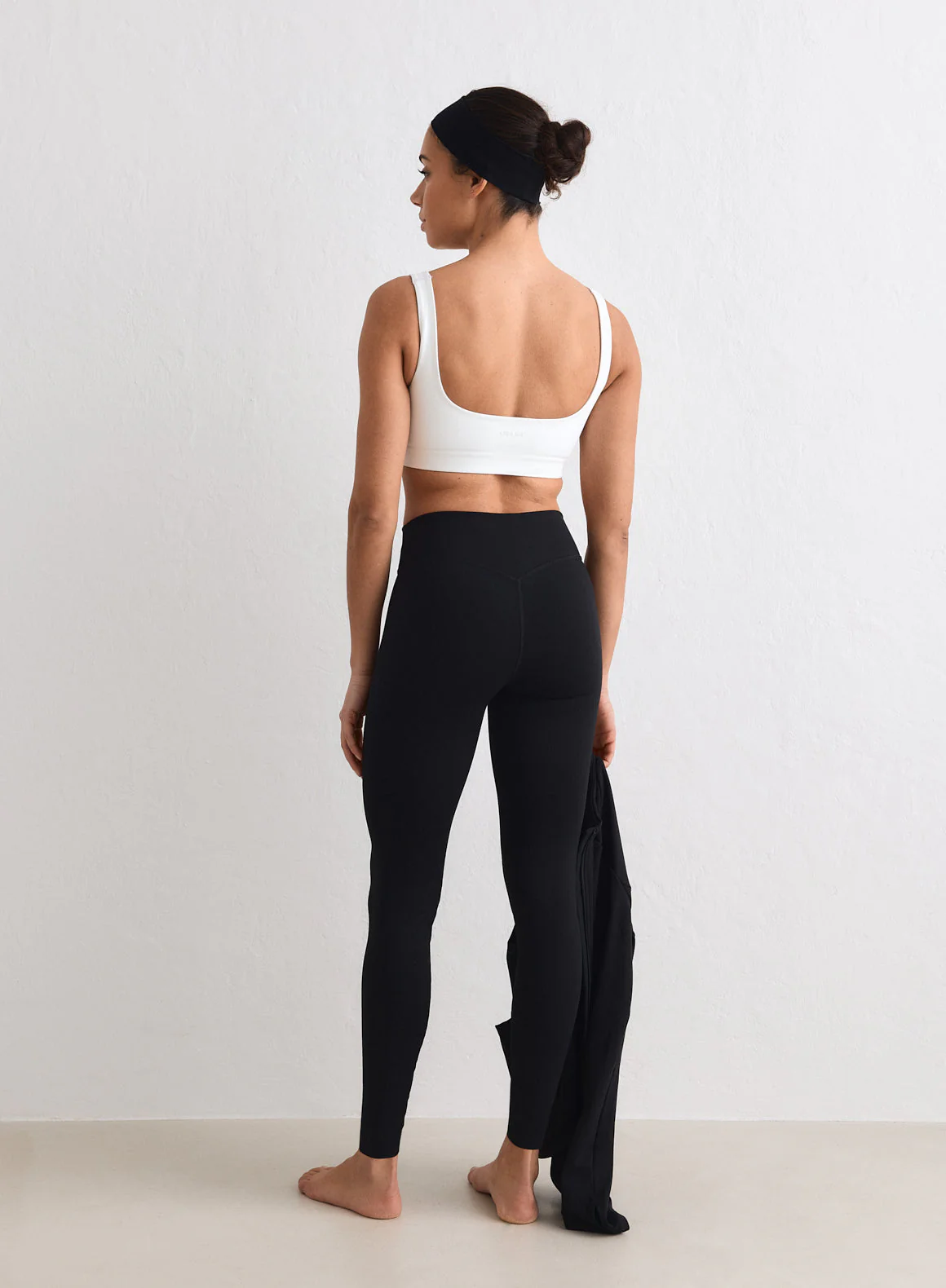Black Sense Regular Waist Tights - Image 3