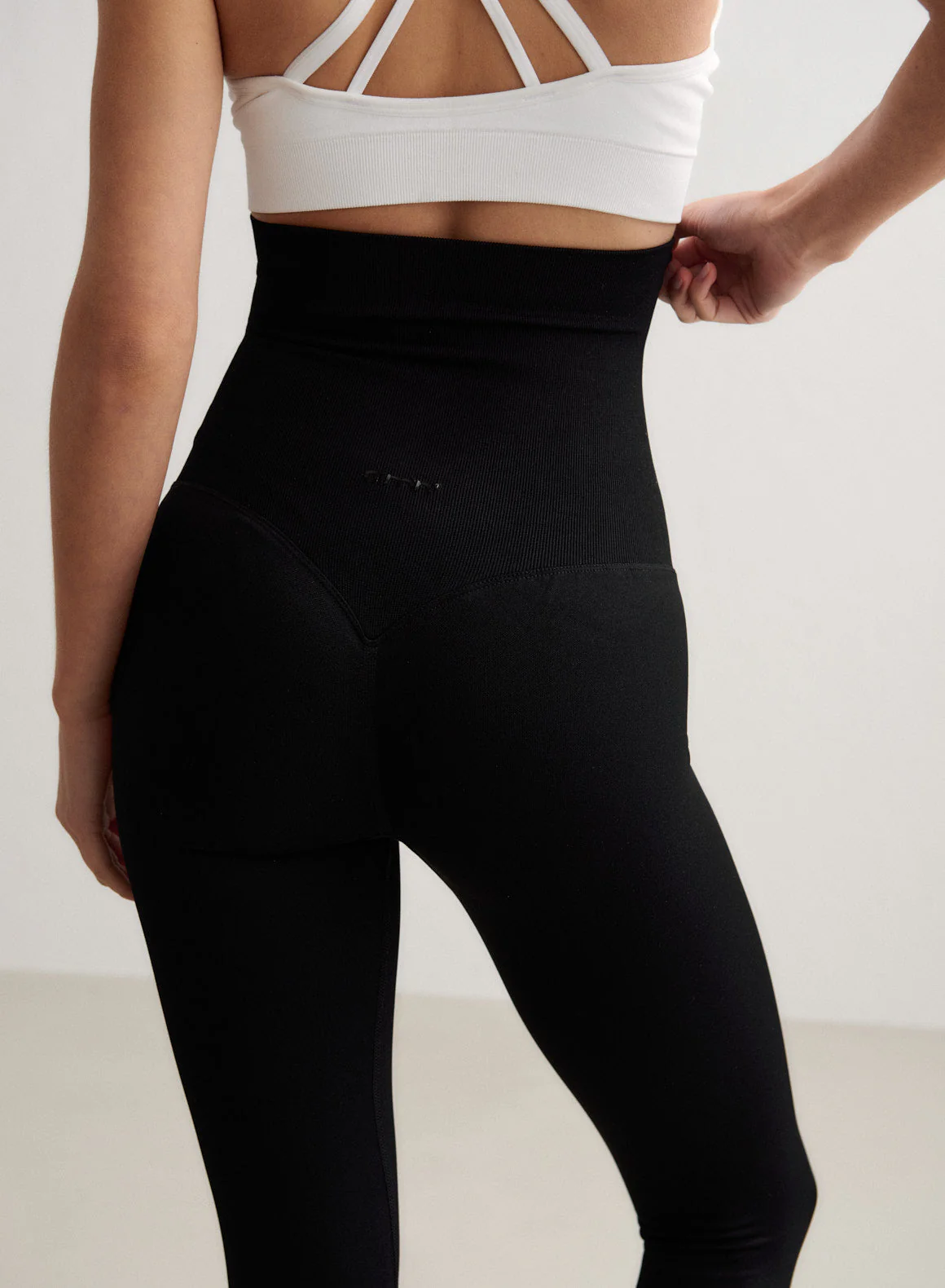 Black Shape Seamless Core Control Tights - Image 3