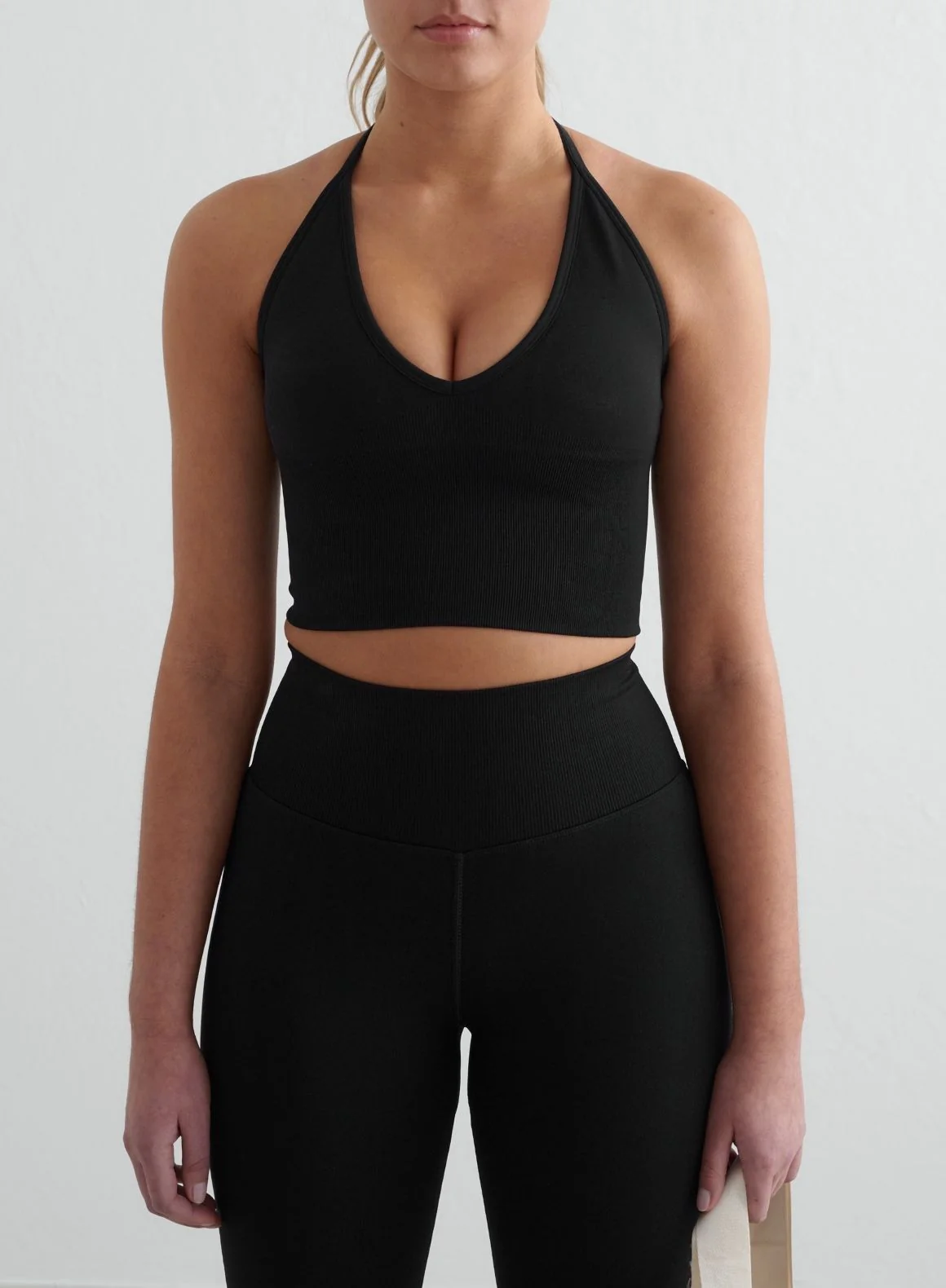 Black Shape Seamless Cross Back Bralette - Image 4