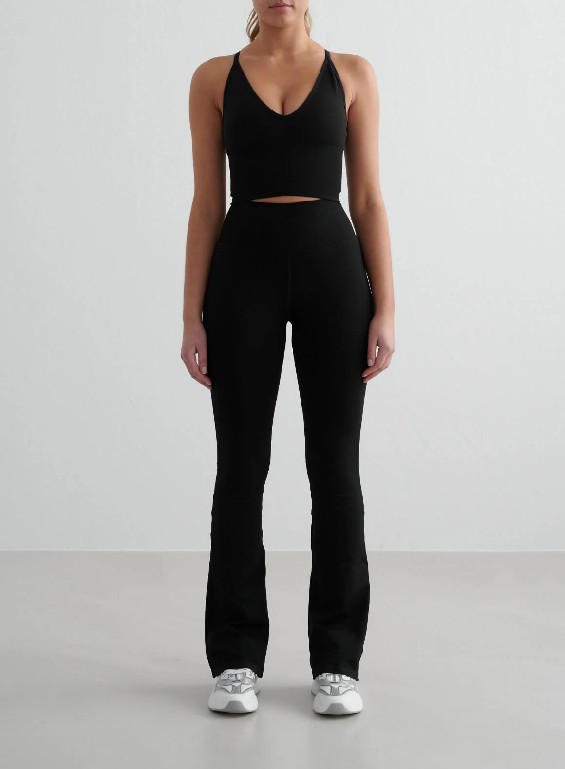 Black Shape Seamless Flare Tights - Image 15