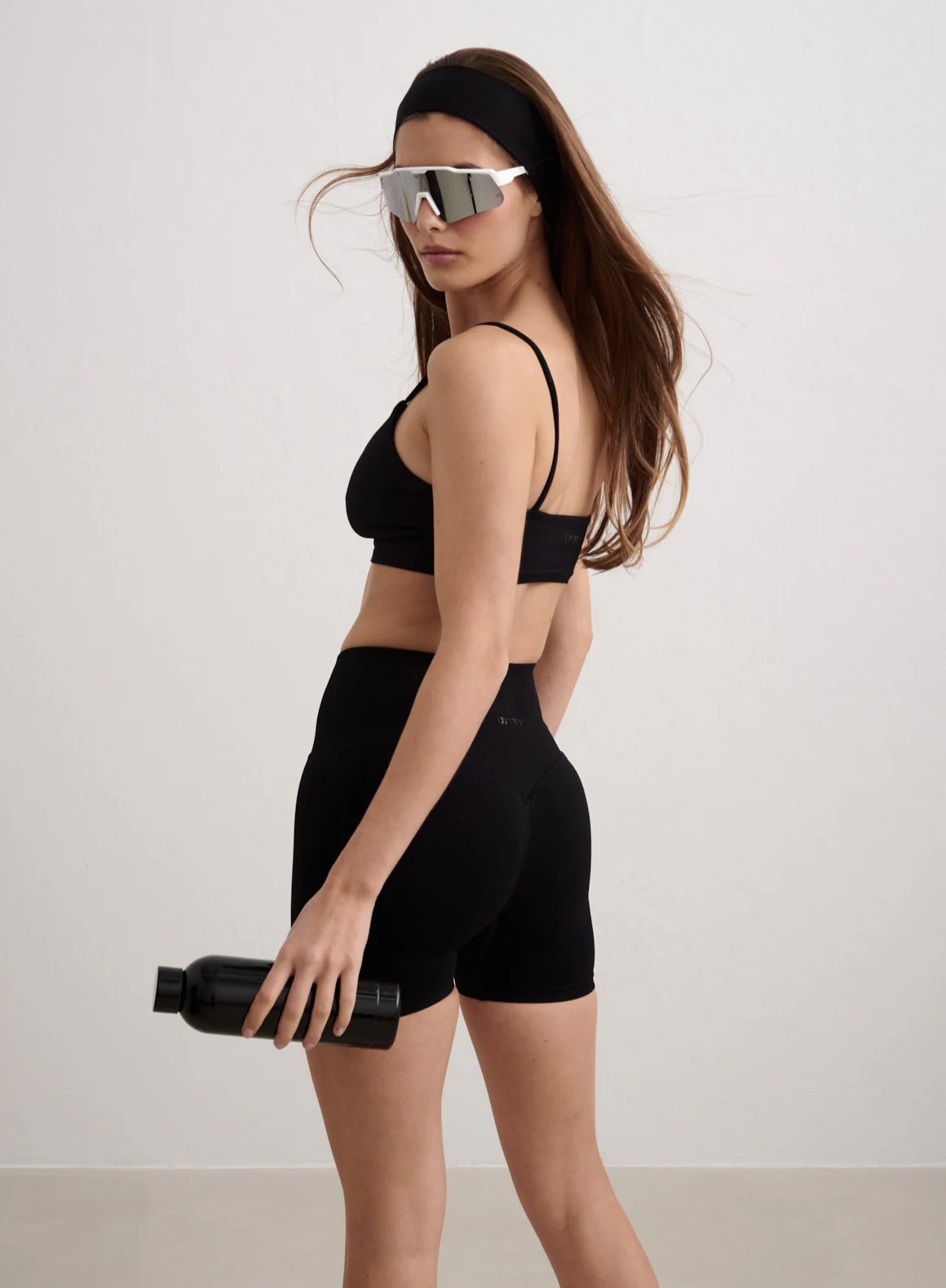 Black Shape Seamless Hotpants - Image 5