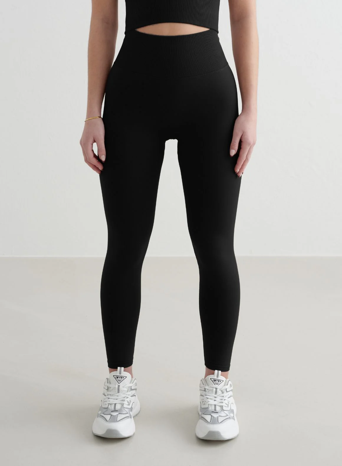 Black Shape Seamless Tights - Image 3