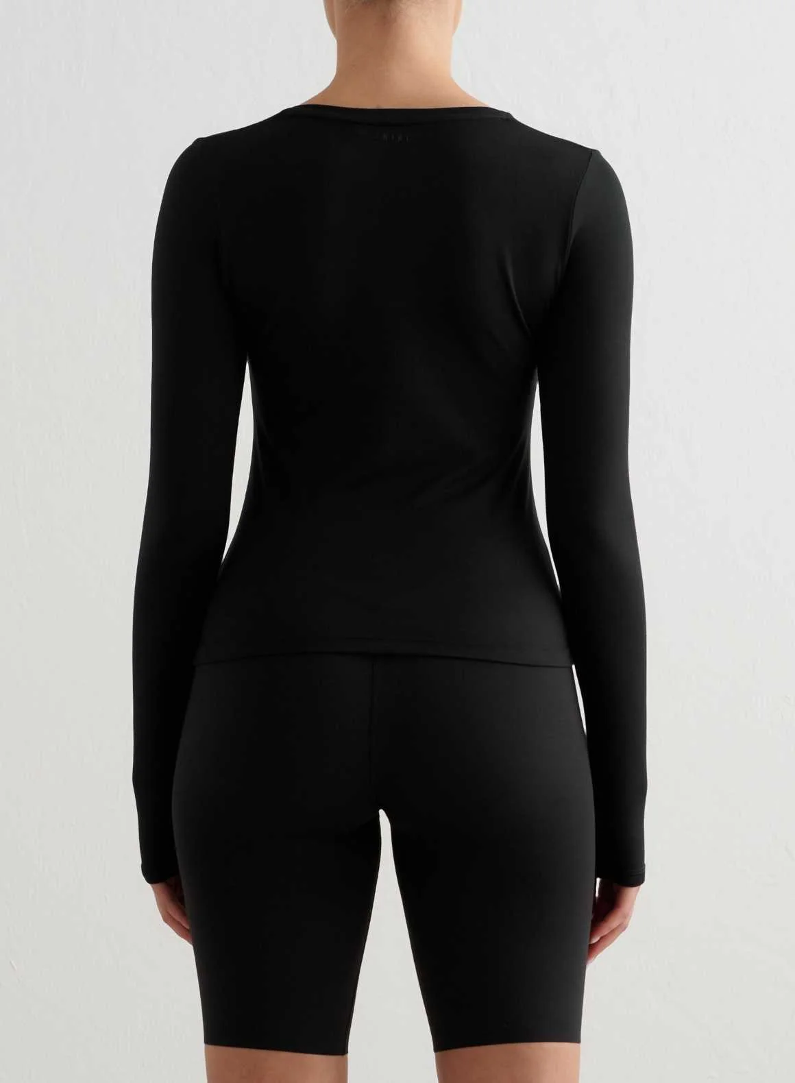 Black Soft Basic V-neck Long Sleeve - Image 2