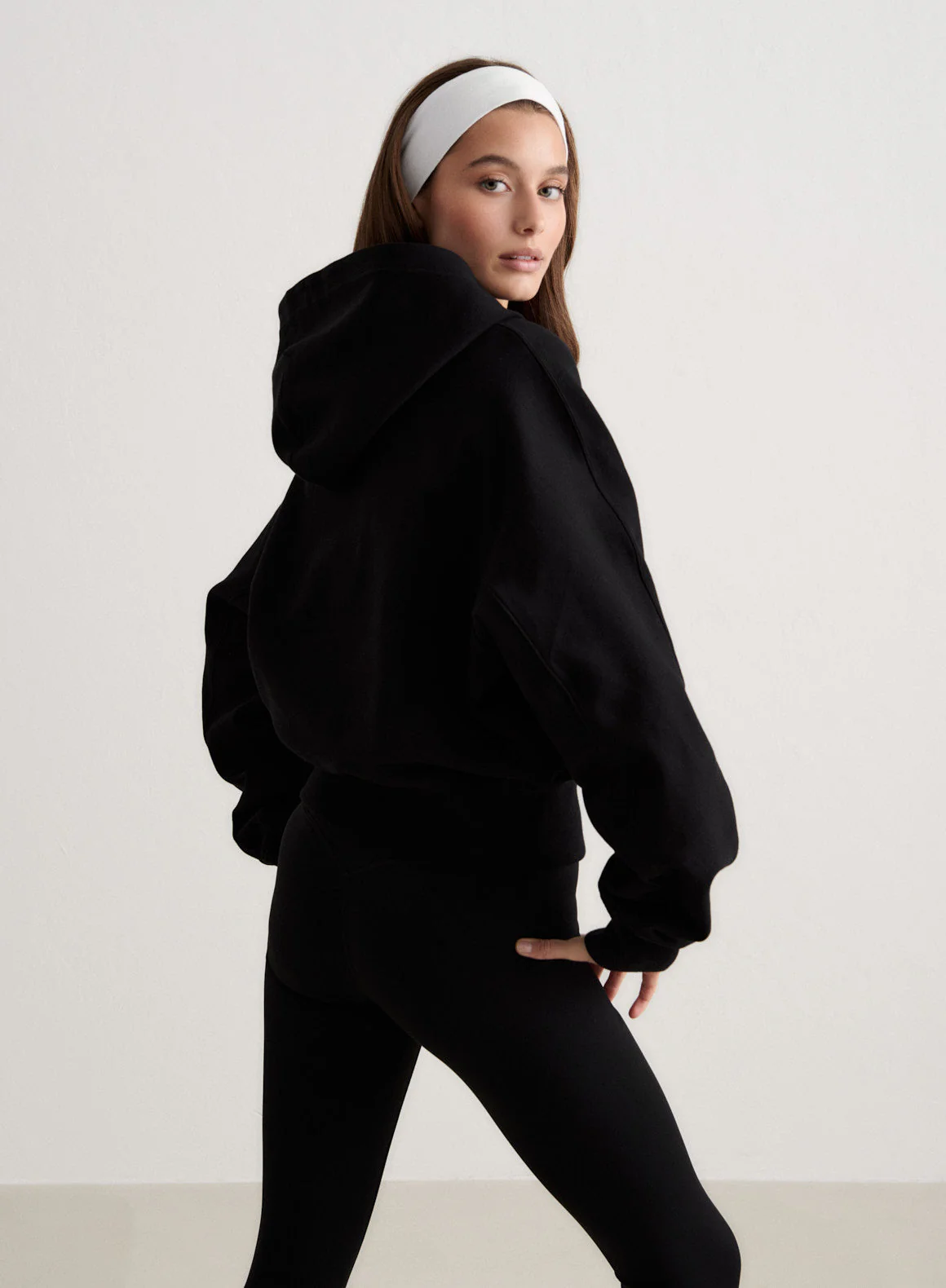 Black Sportif Half Zip Hood - Image 4