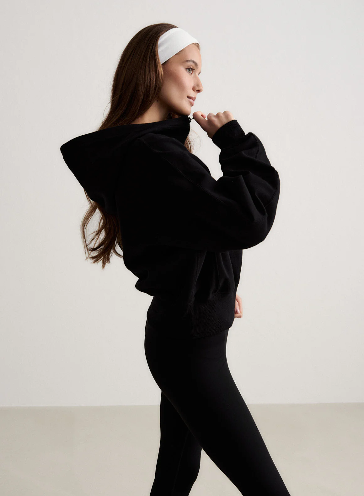 Black Sportif Half Zip Hood - Image 6
