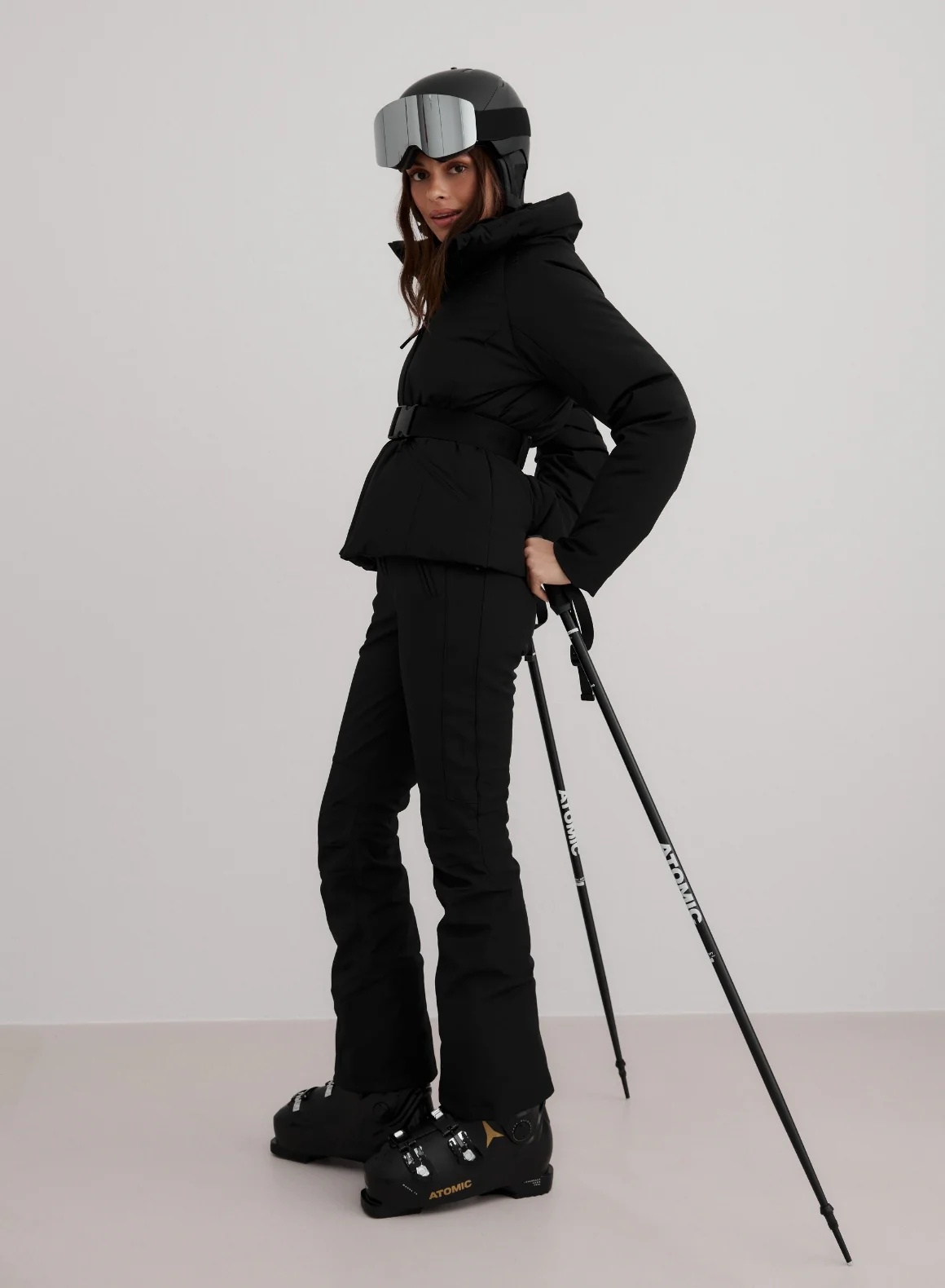 Black Verbier Ski Set