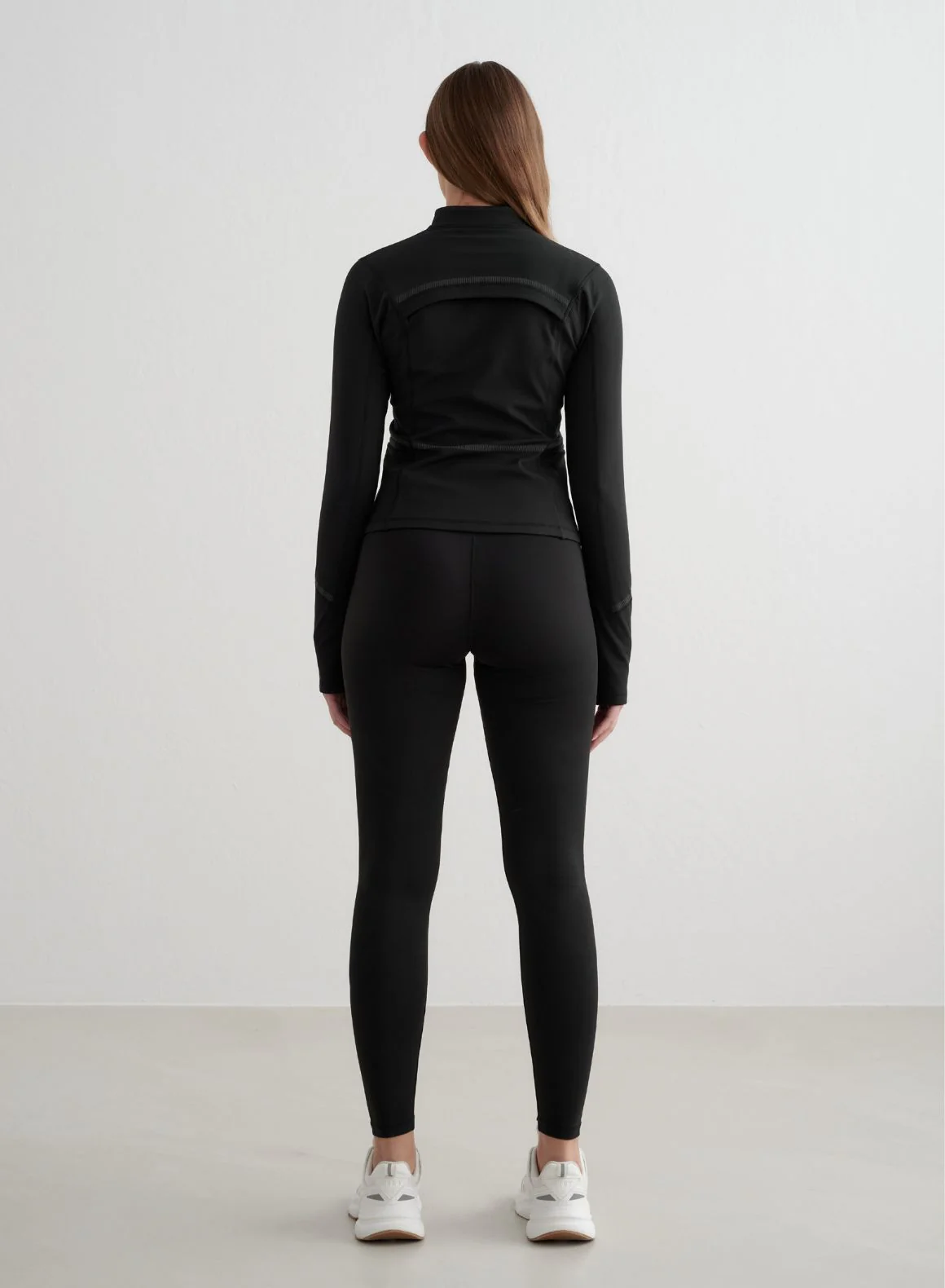 Black Warming Set - Image 2