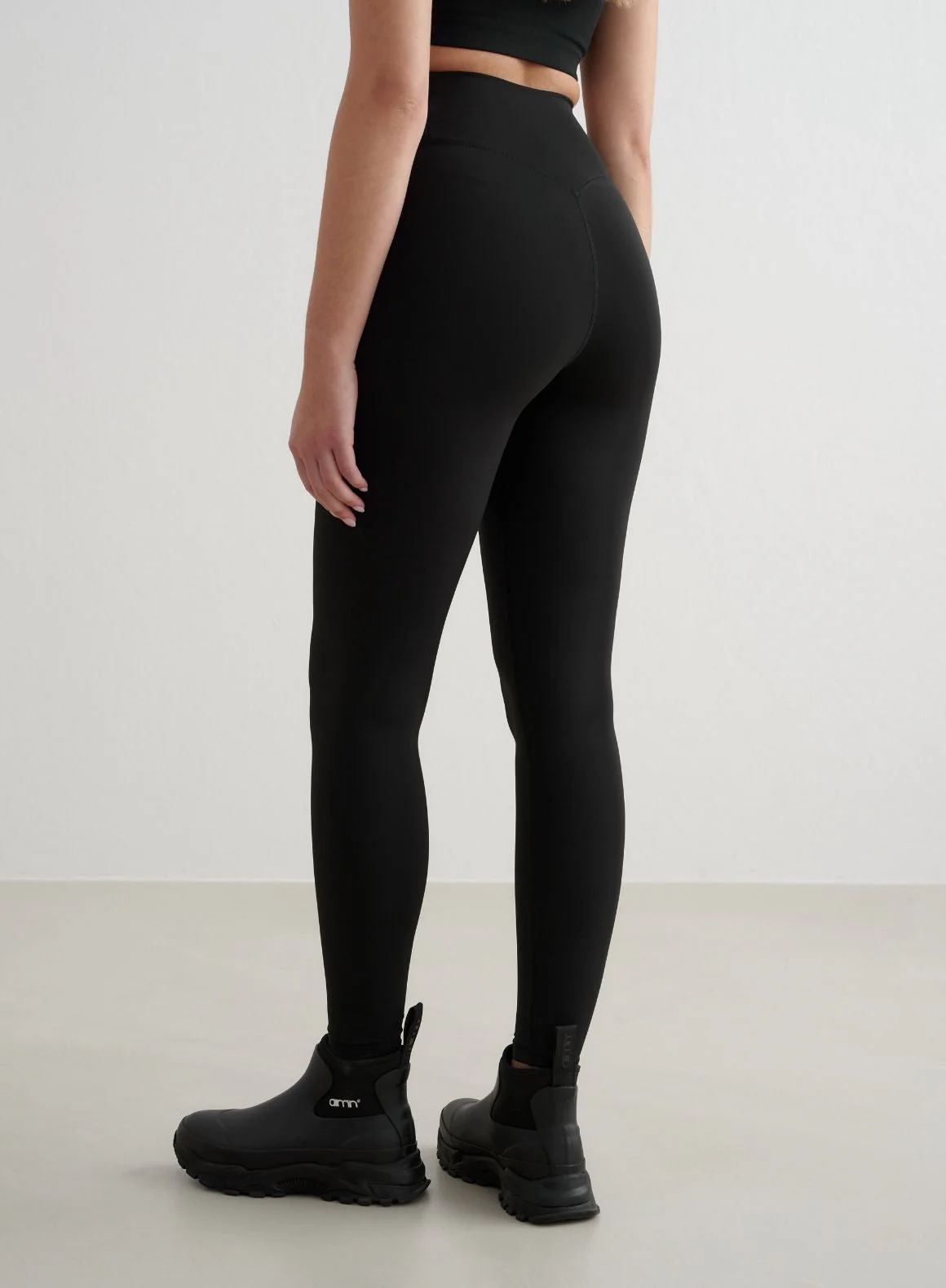 Black Warming Tights - Image 4