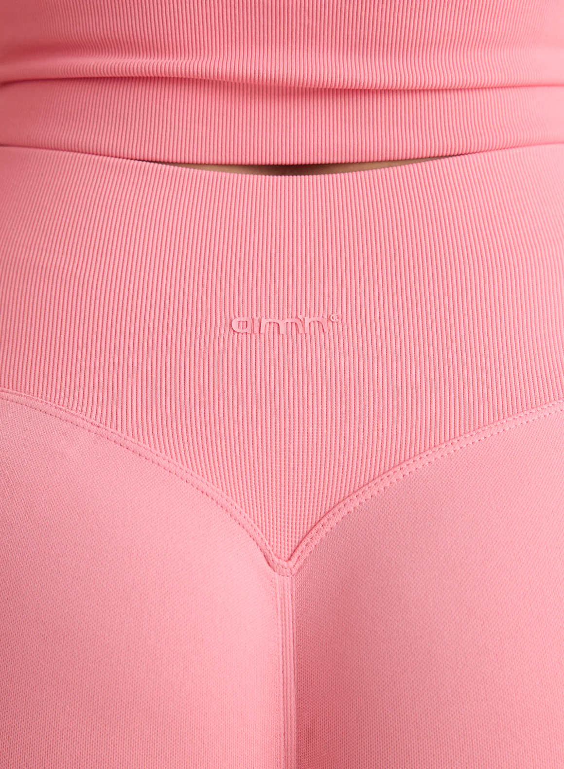 Blush Shape Seamless 7/8 Tights - Image 4