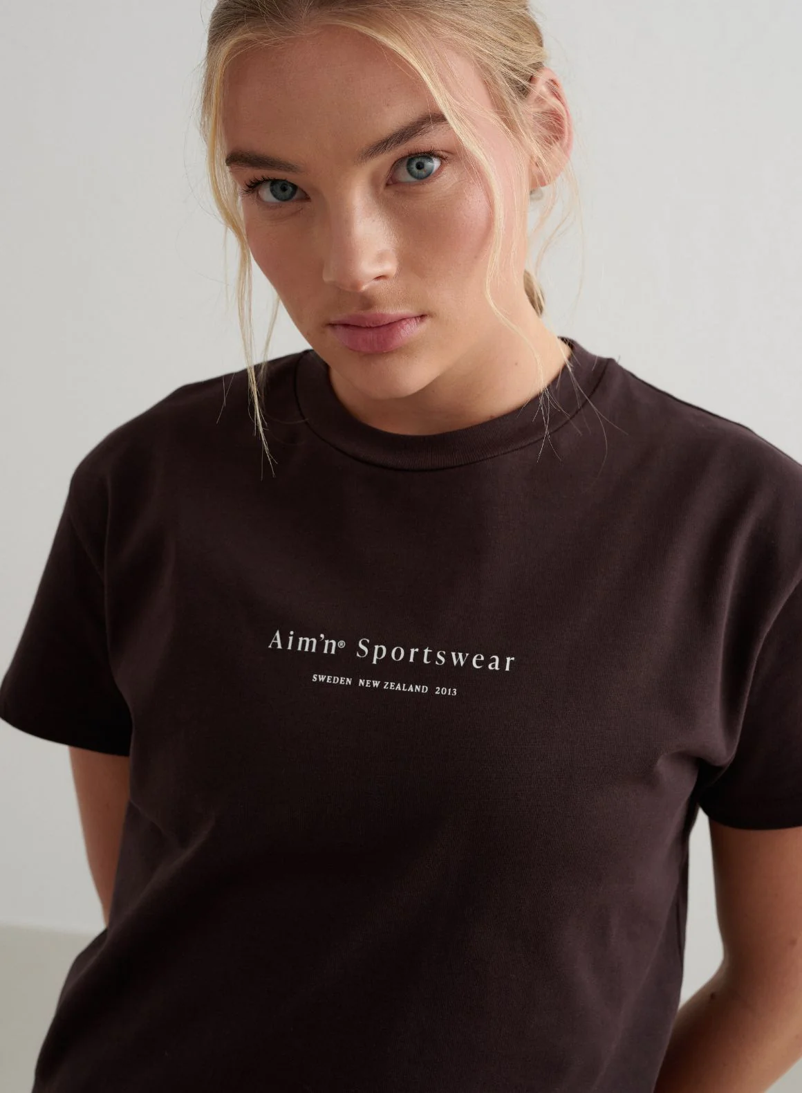 Cacao Serif Boxy T-shirt - Image 2