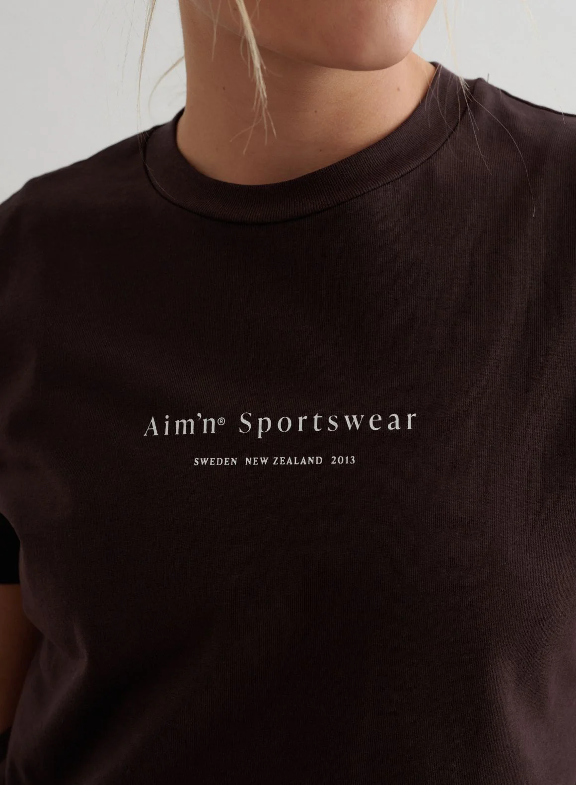 Cacao Serif Boxy T-shirt - Image 4