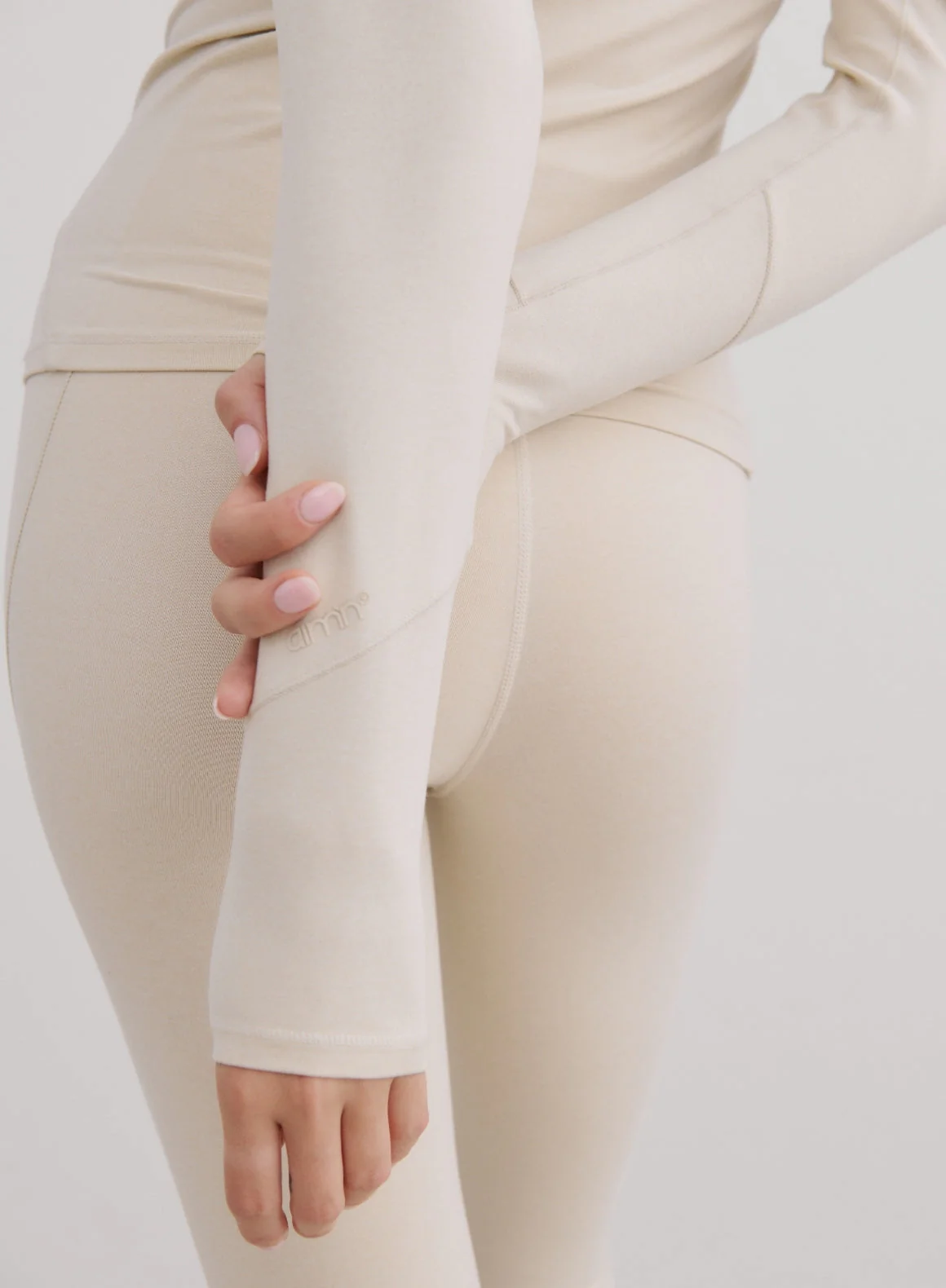 Café Au Lait Baselayer Long Sleeve - Image 5