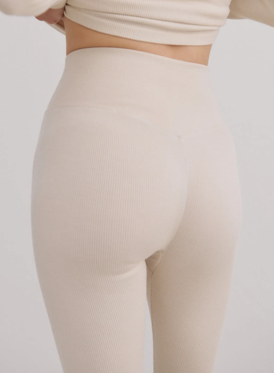 Café Au Lait Ribbed Wool Leggings - Image 5