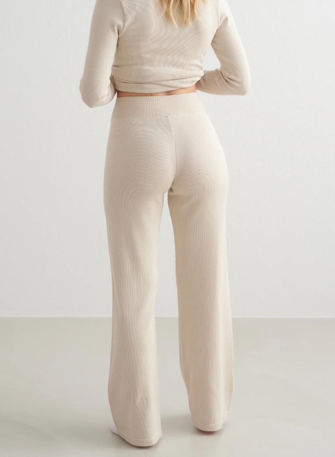 Café Au Lait Ribbed Wool Wide Pants - Image 113