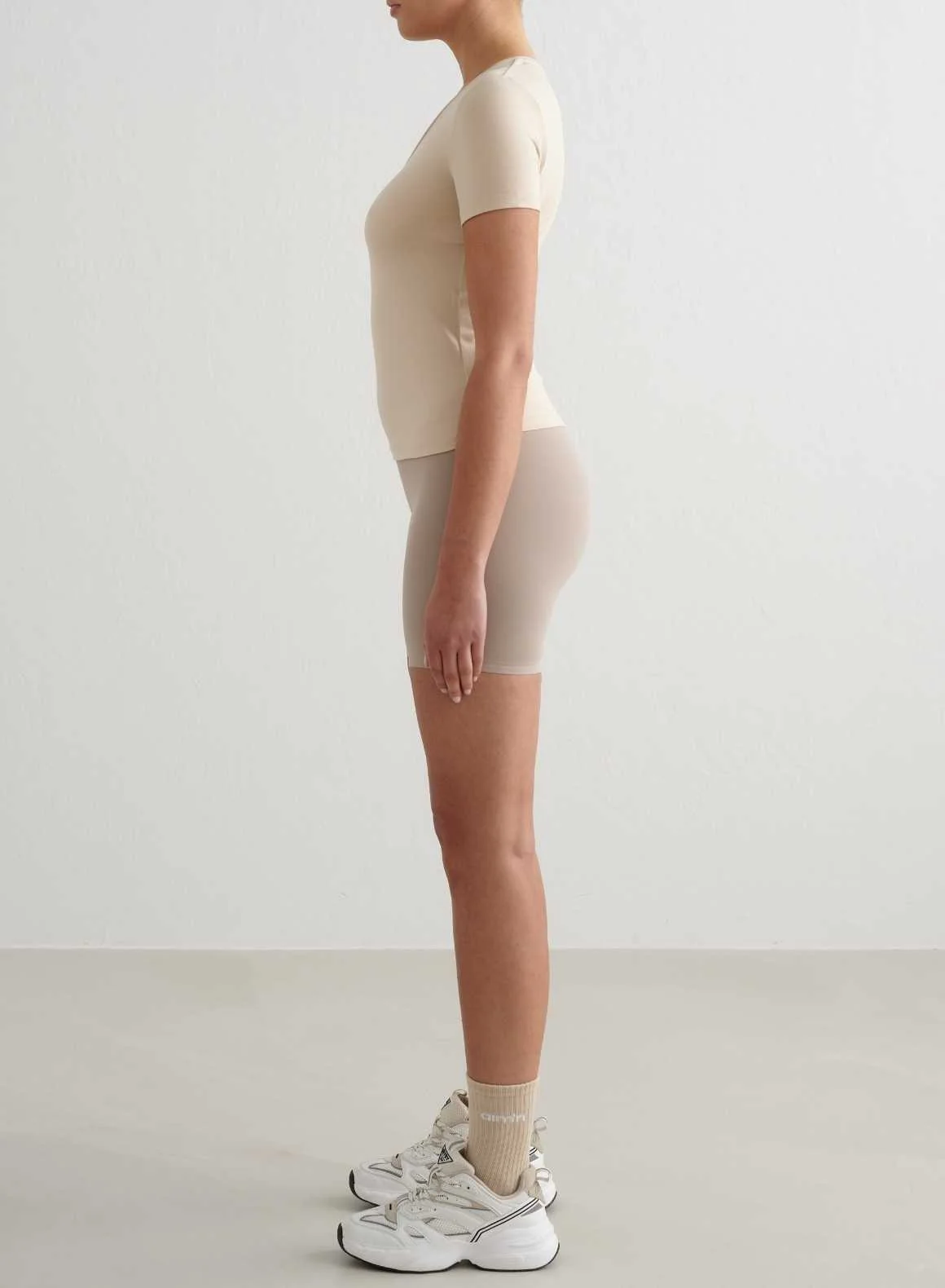 Café Au Lait Soft Basic V-neck Short Sleeve - Image 6