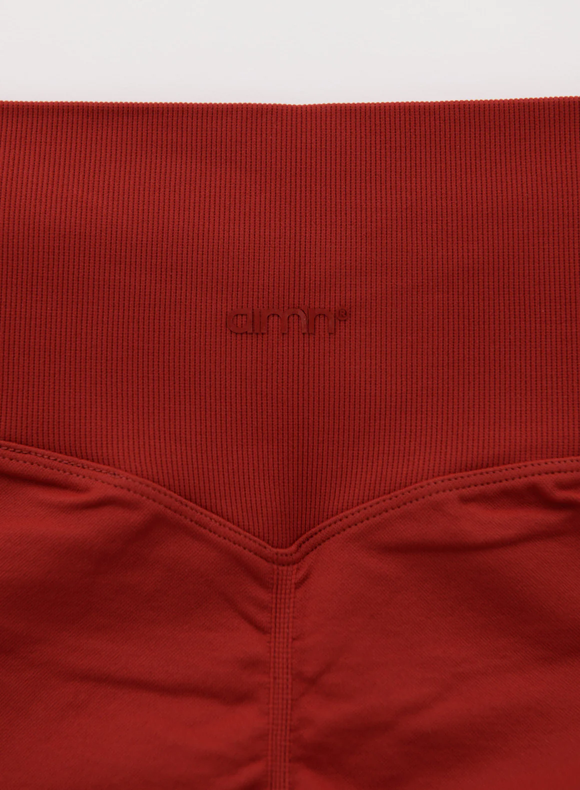 Cayenne Shape Seamless Biker Shorts - Image 10