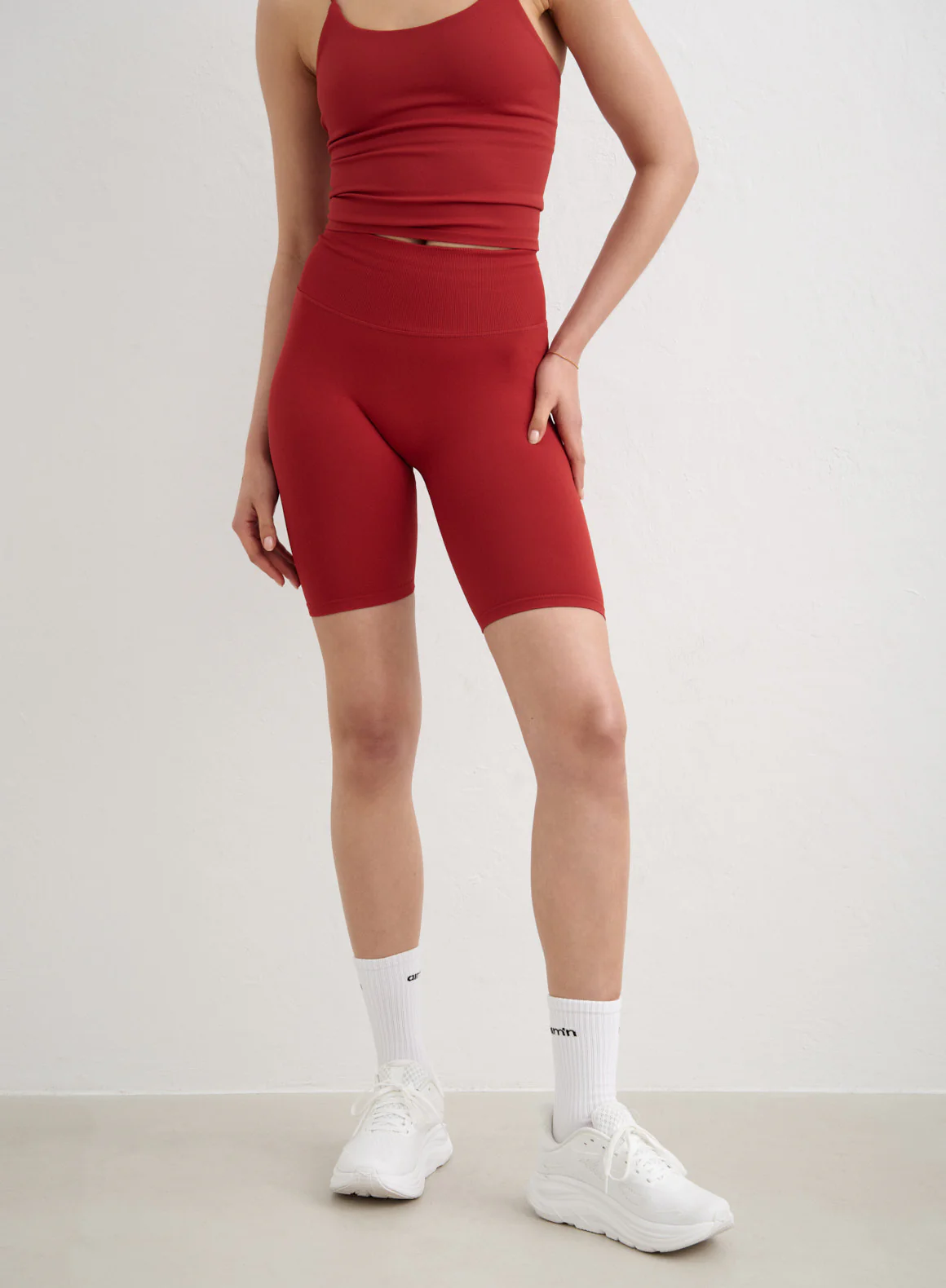 Cayenne Shape Seamless Biker Shorts - Image 7