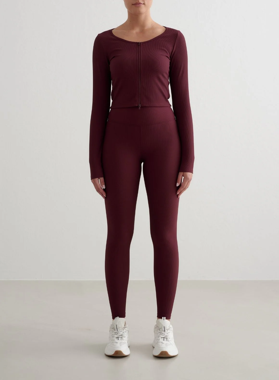 Cherry Ribbed Performance Zipped Cardigan - Image 4