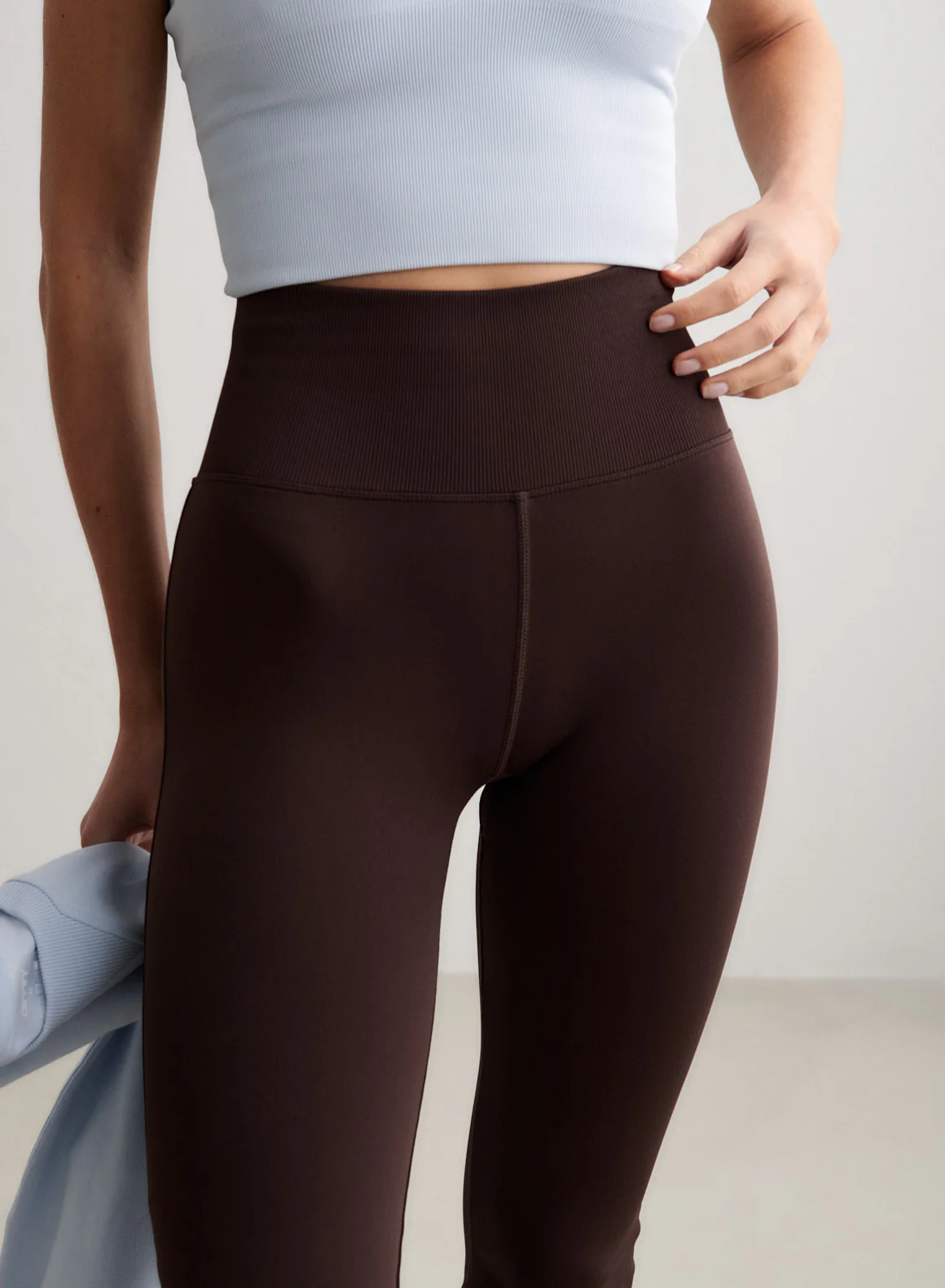 Chocolate Shape Seamless Flare Tights - Image 3