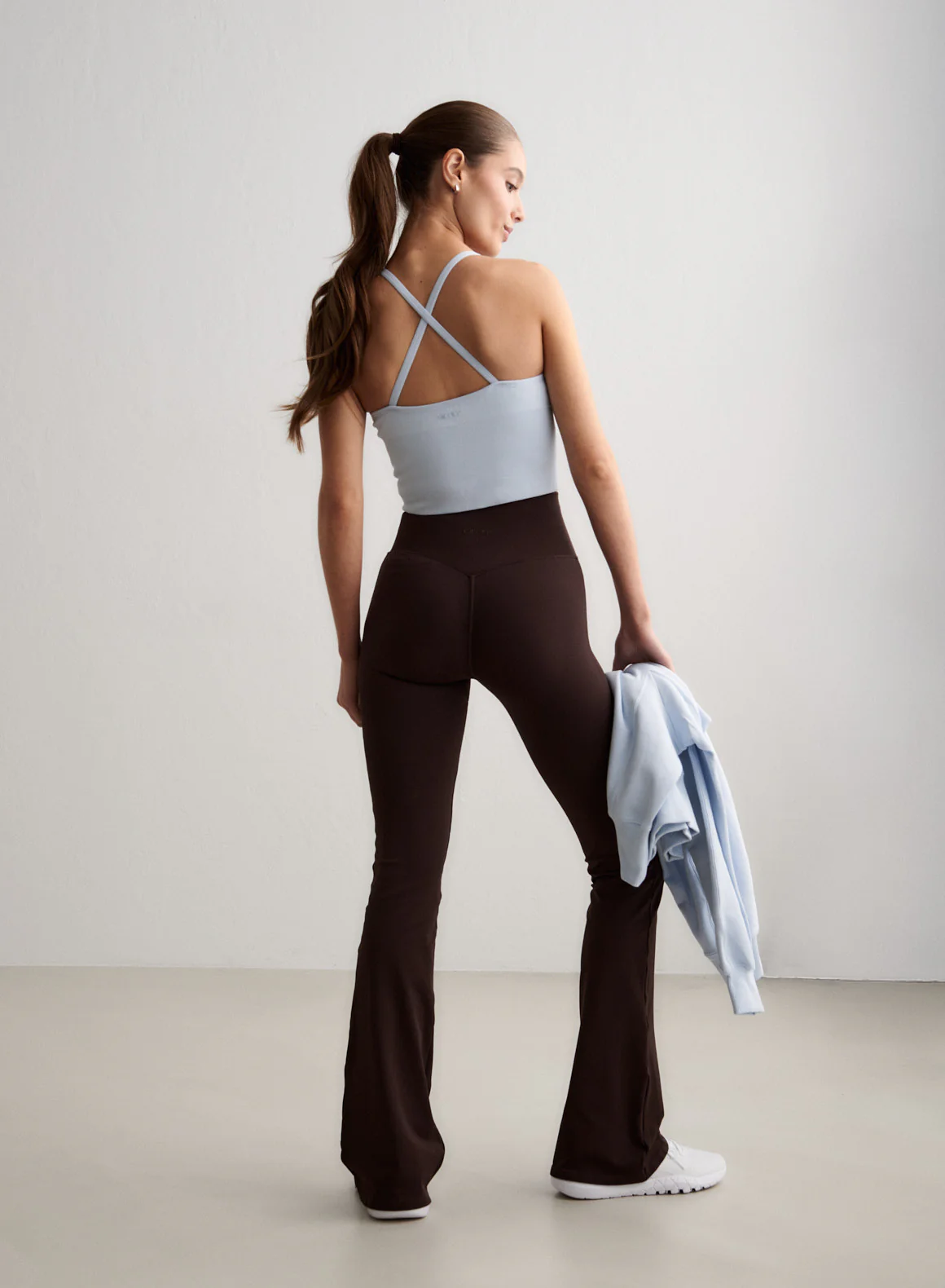 Chocolate Shape Seamless Flare Tall Tights - Image 4