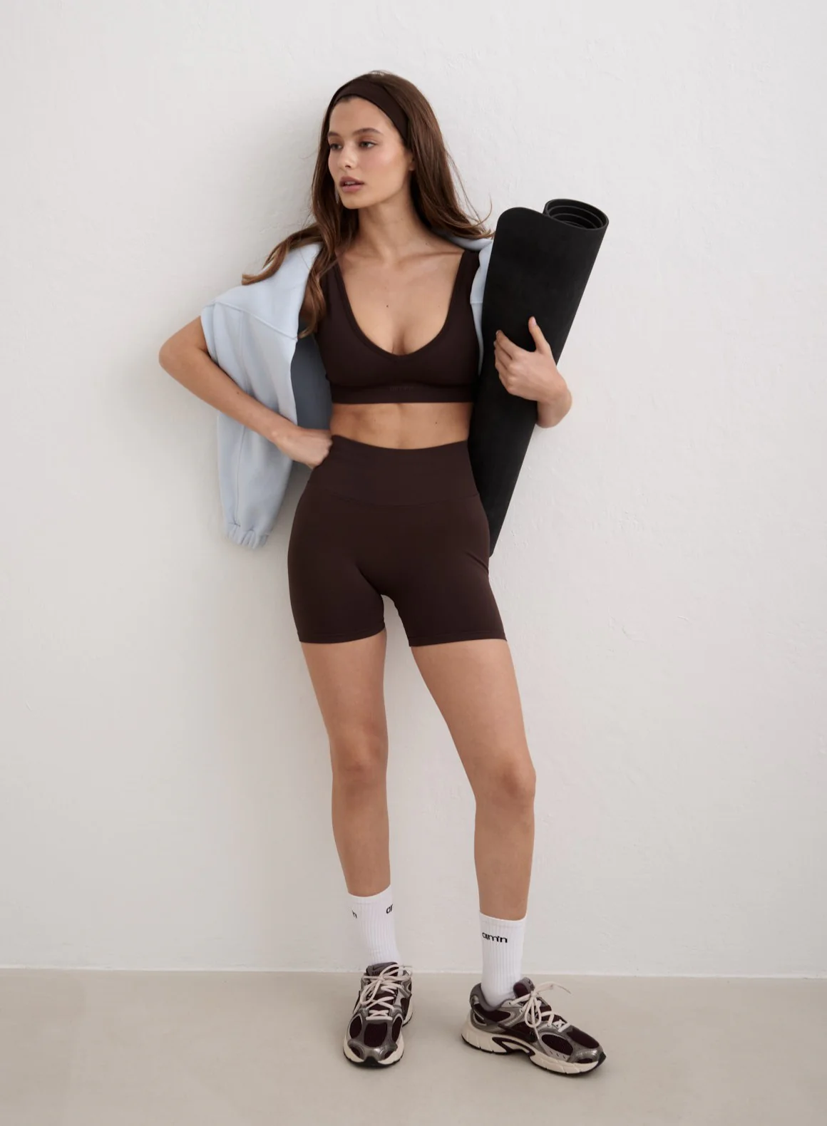 Chocolate Shape Seamless Hotpants - Image 3
