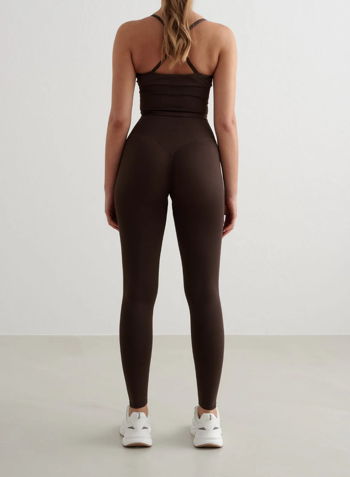 Chocolate Shape Seamless Tights & Cross Back Bralette Set - Image 2