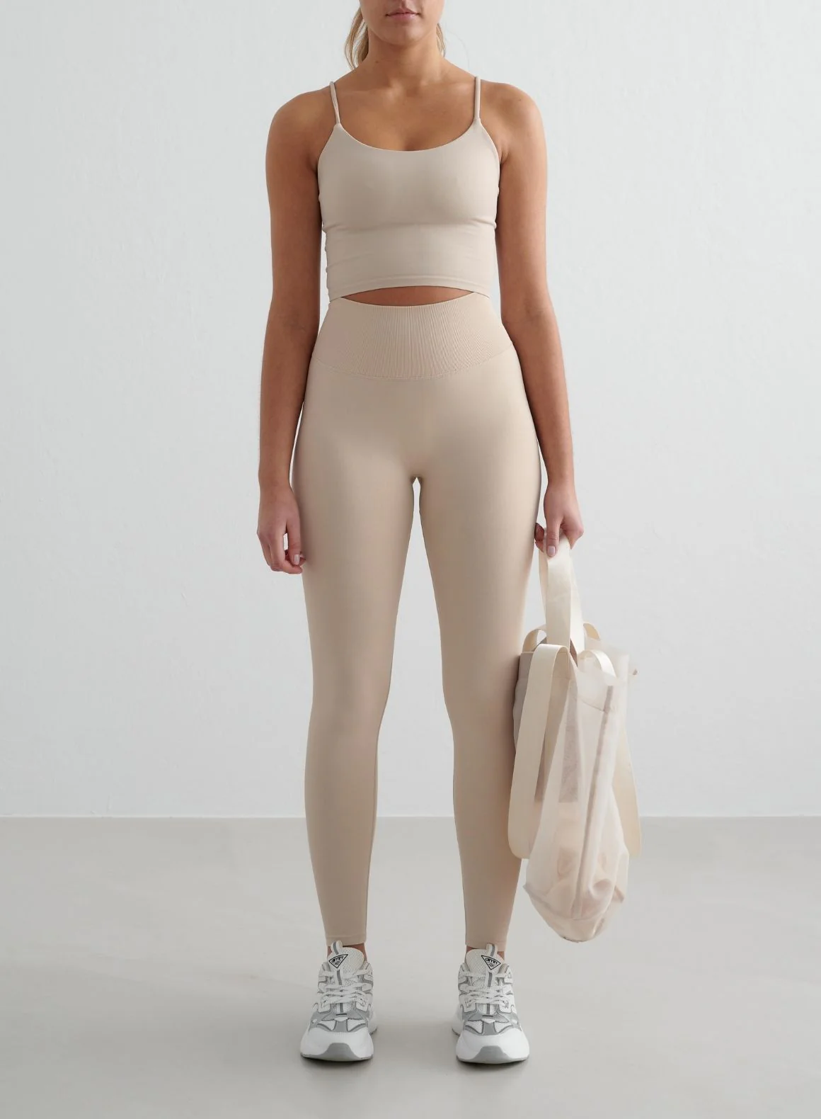 Clay Shape Seamless Strap Singlet - Image 3