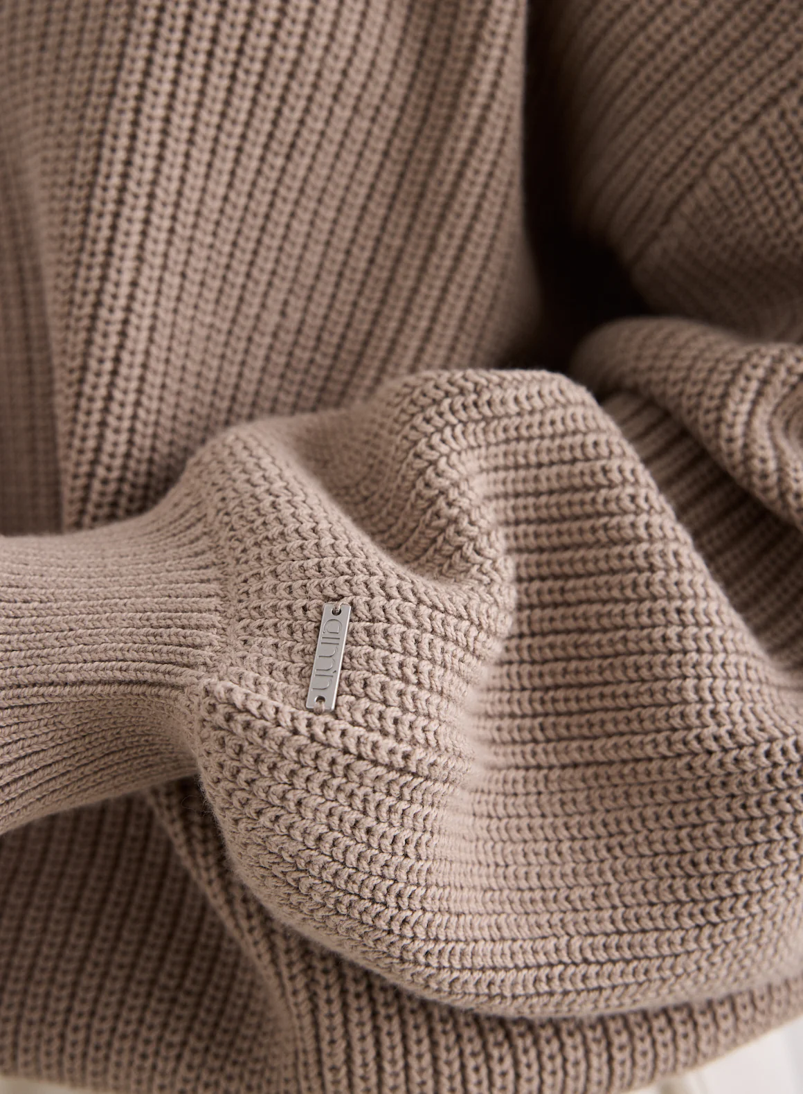 Dark Clay Knitted Sweatshirt - Image 4